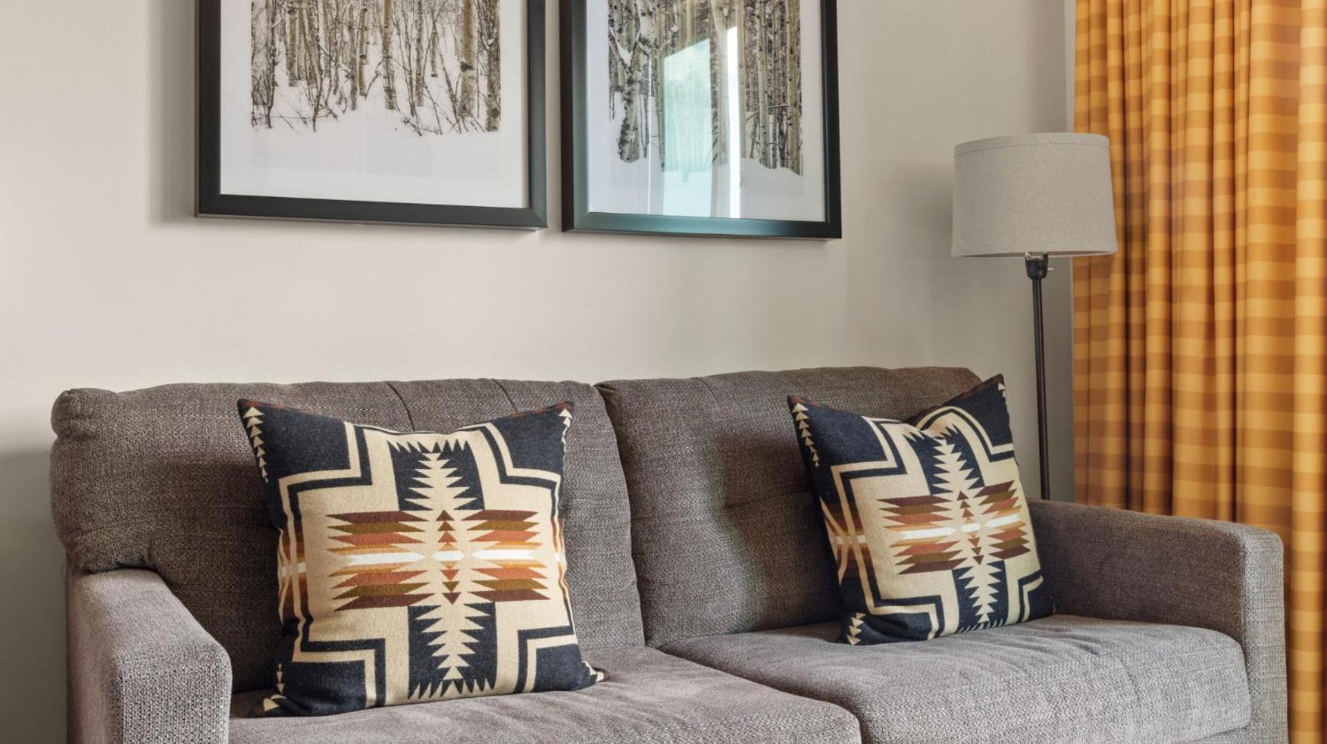 319 Lodge At Spruce Peak Ski In Ski In Ski Out King Studio By Stowe Mountain Rentals view 5