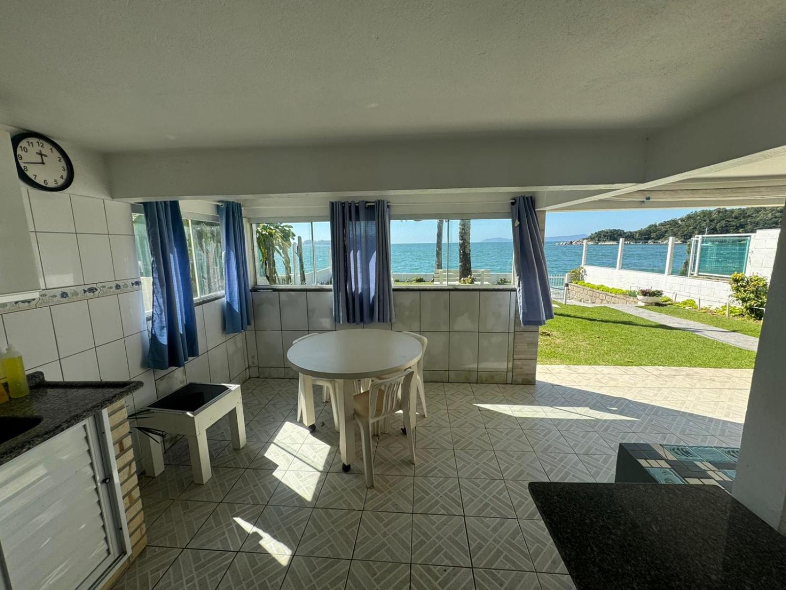 cod 10 - Casa beira mar na Praia dos Magalhões