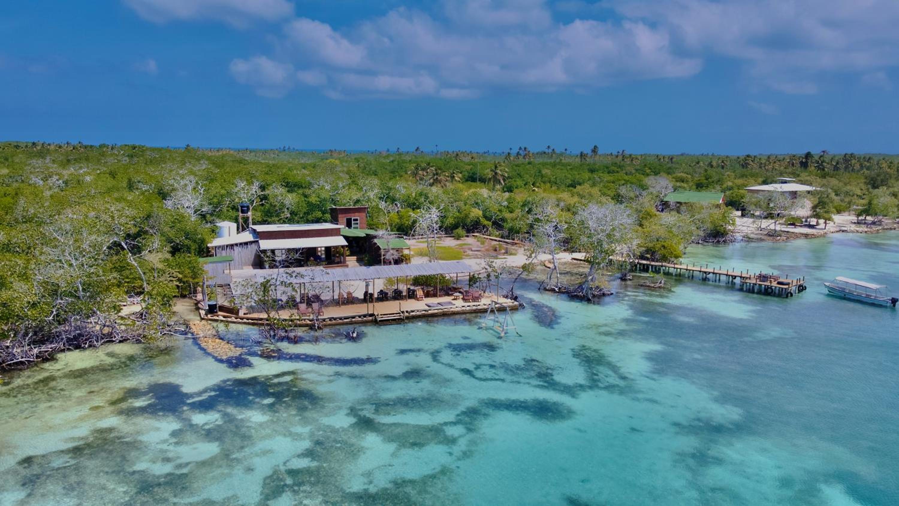 Medusa Hostel Isla Tintipan