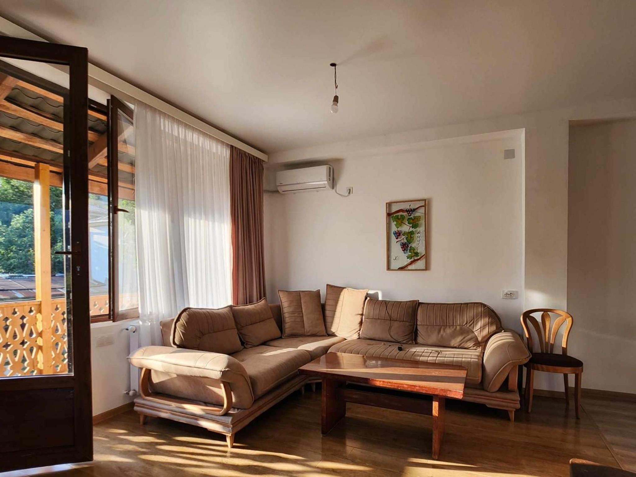 Lomtadze Family Wine Hotel