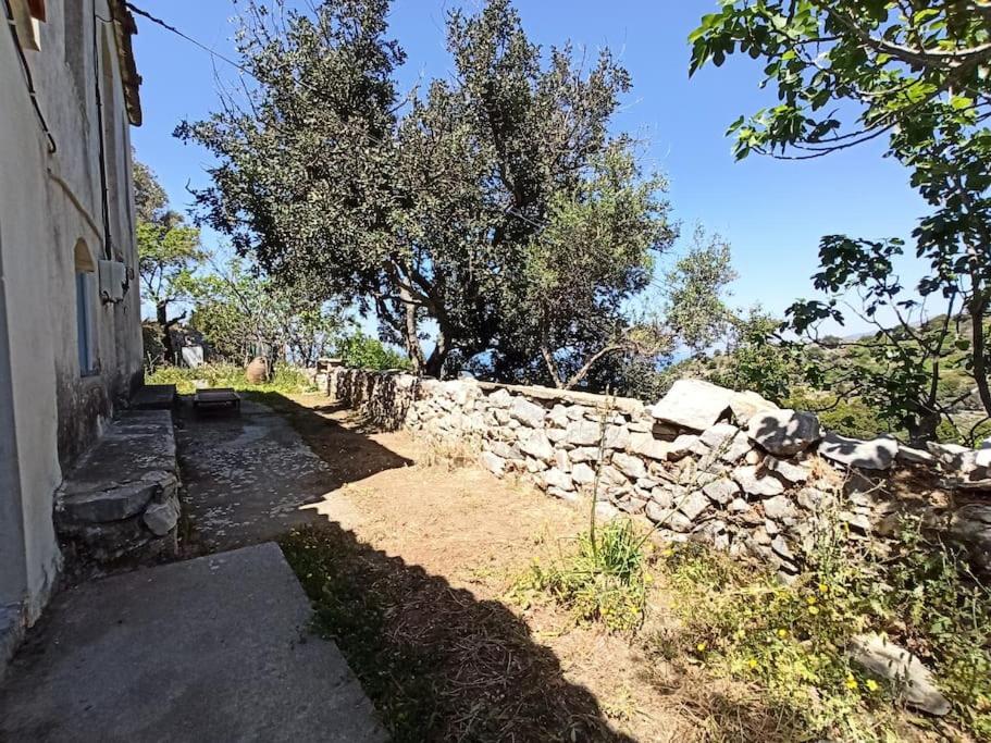 Traditional Stone House in Akamatra Ikaria view 5
