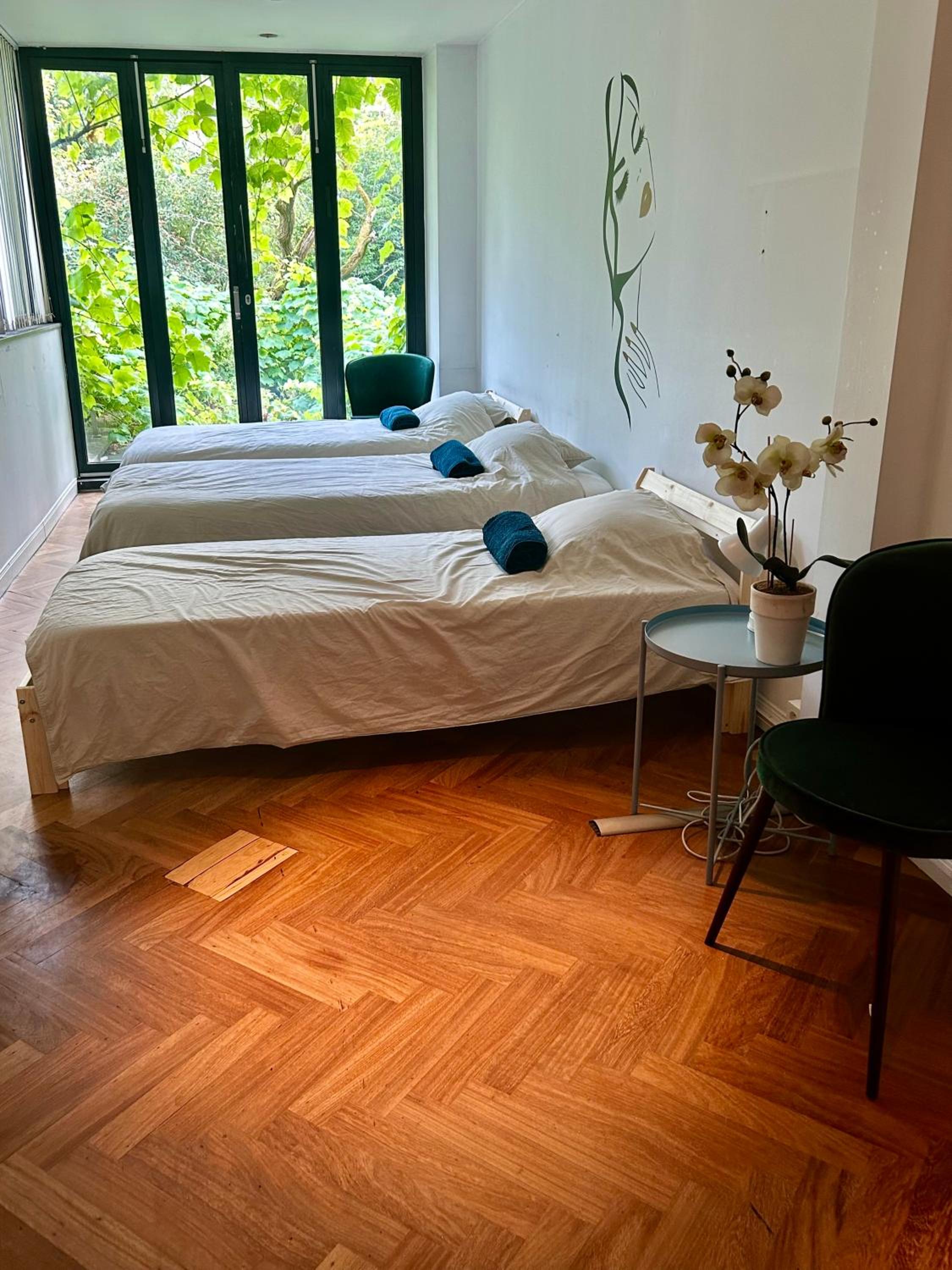 Charming Villa at Diamond District Antwerp