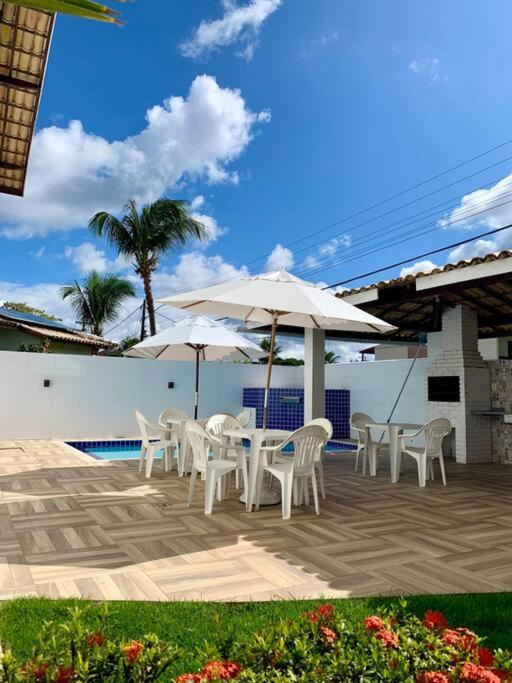 Casa em Condomínio na Praia de Guarajuba/BA