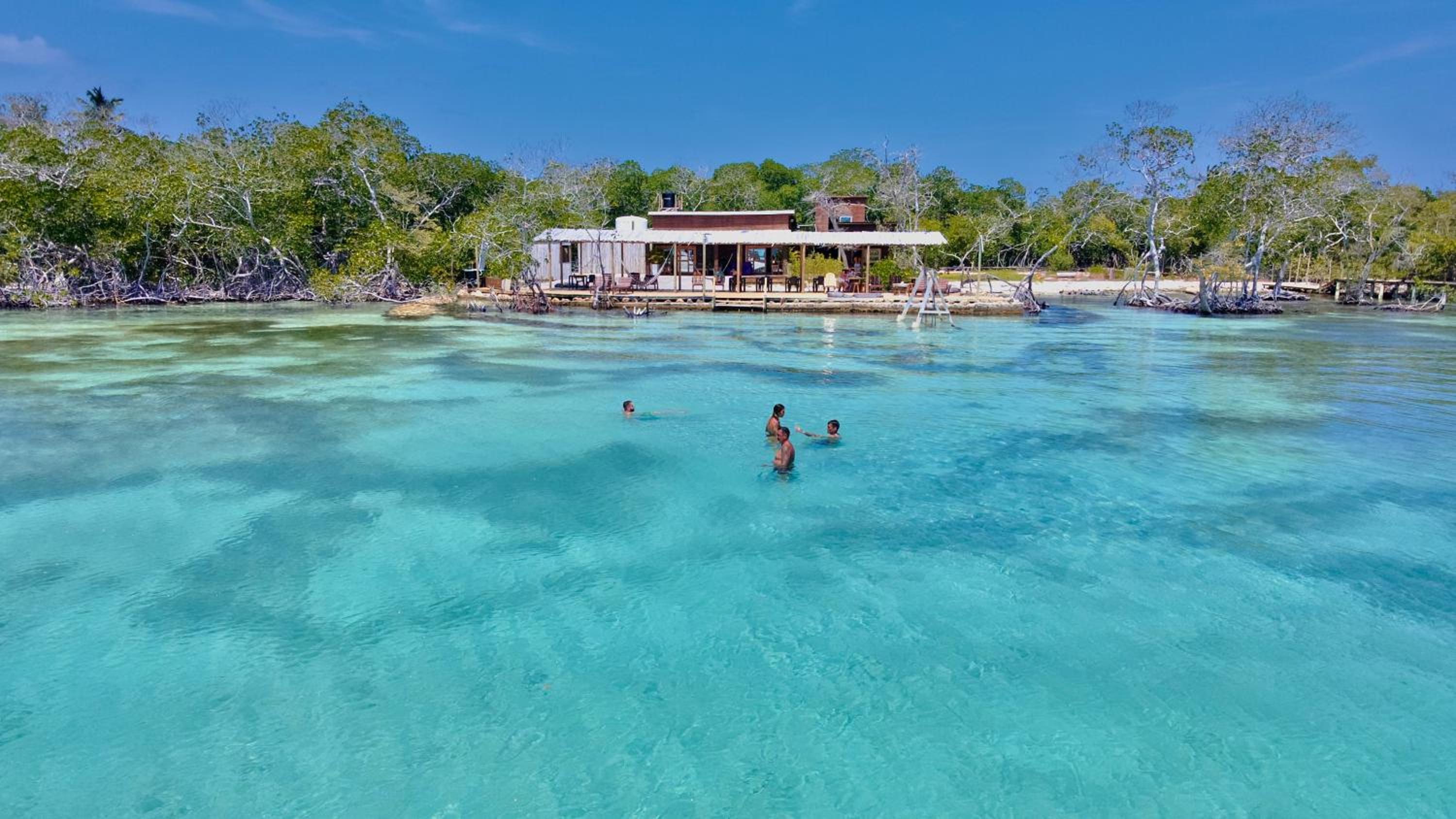 Medusa Hostel Isla Tintipan