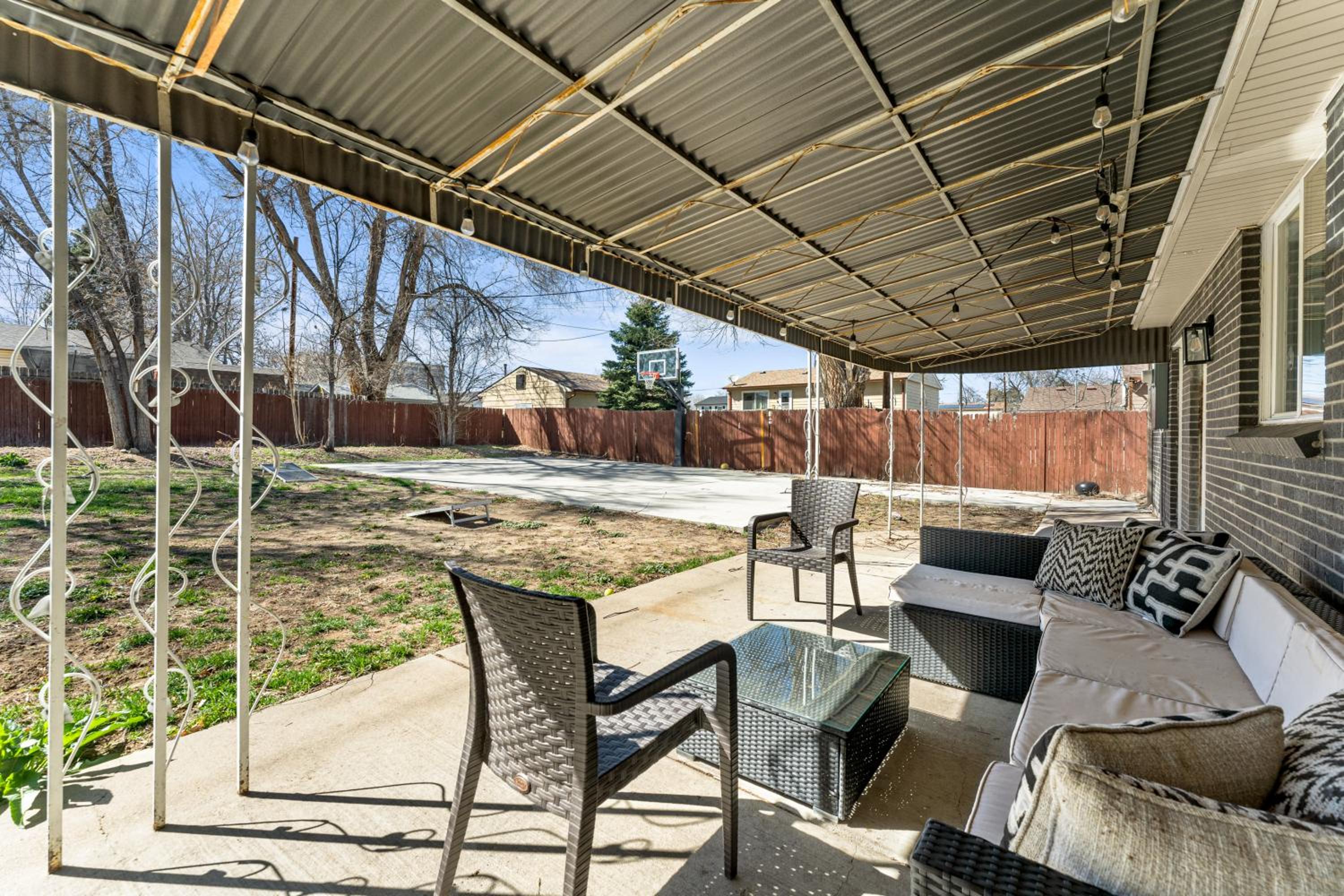 Charming Denver Home Close to Attractions view 3