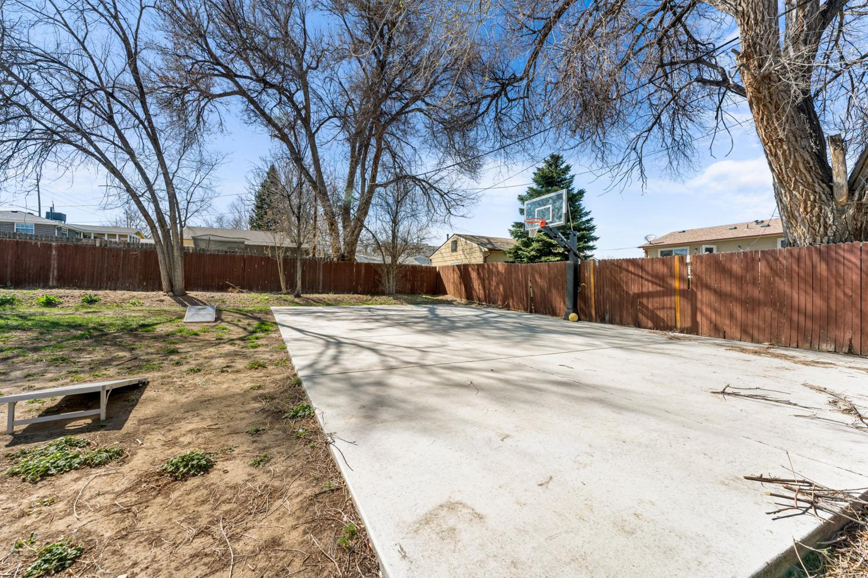 Charming Denver Home Close to Attractions view 5