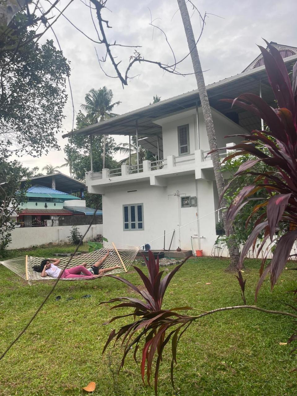Flamingos villa - by Bodhi garden view 3