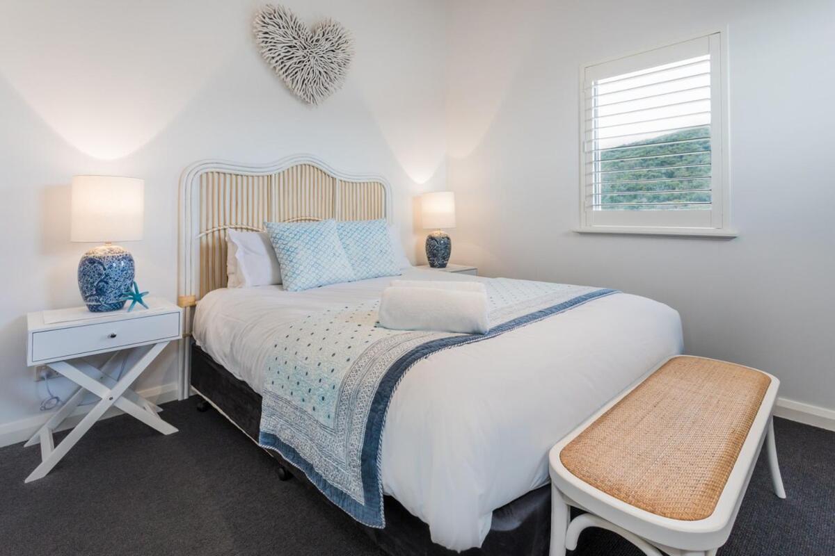 Albany Vacations - Midd's on the Beach - luxury beach front apartment - Property Image 9