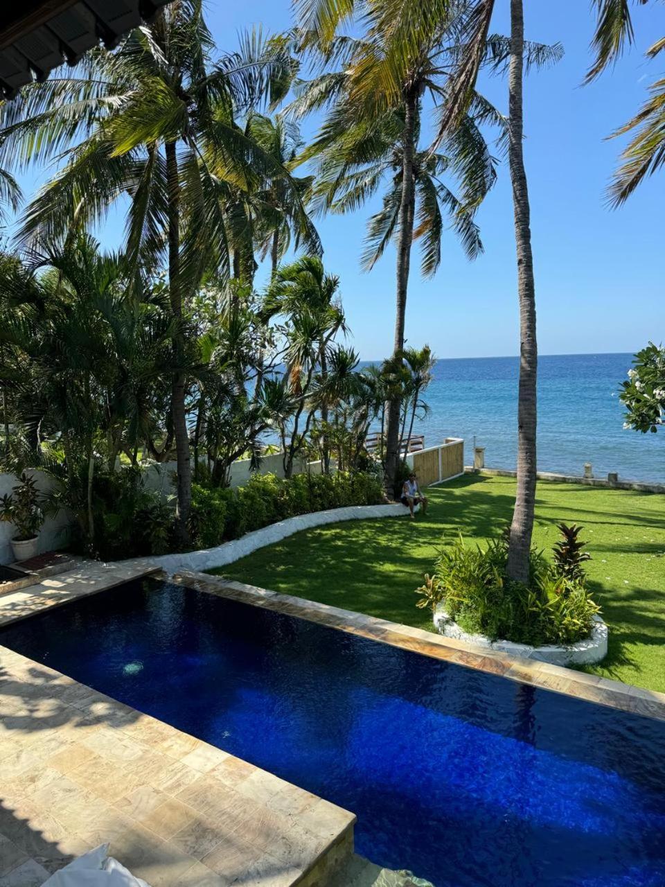 Kanna Seafront Estate Tulamben