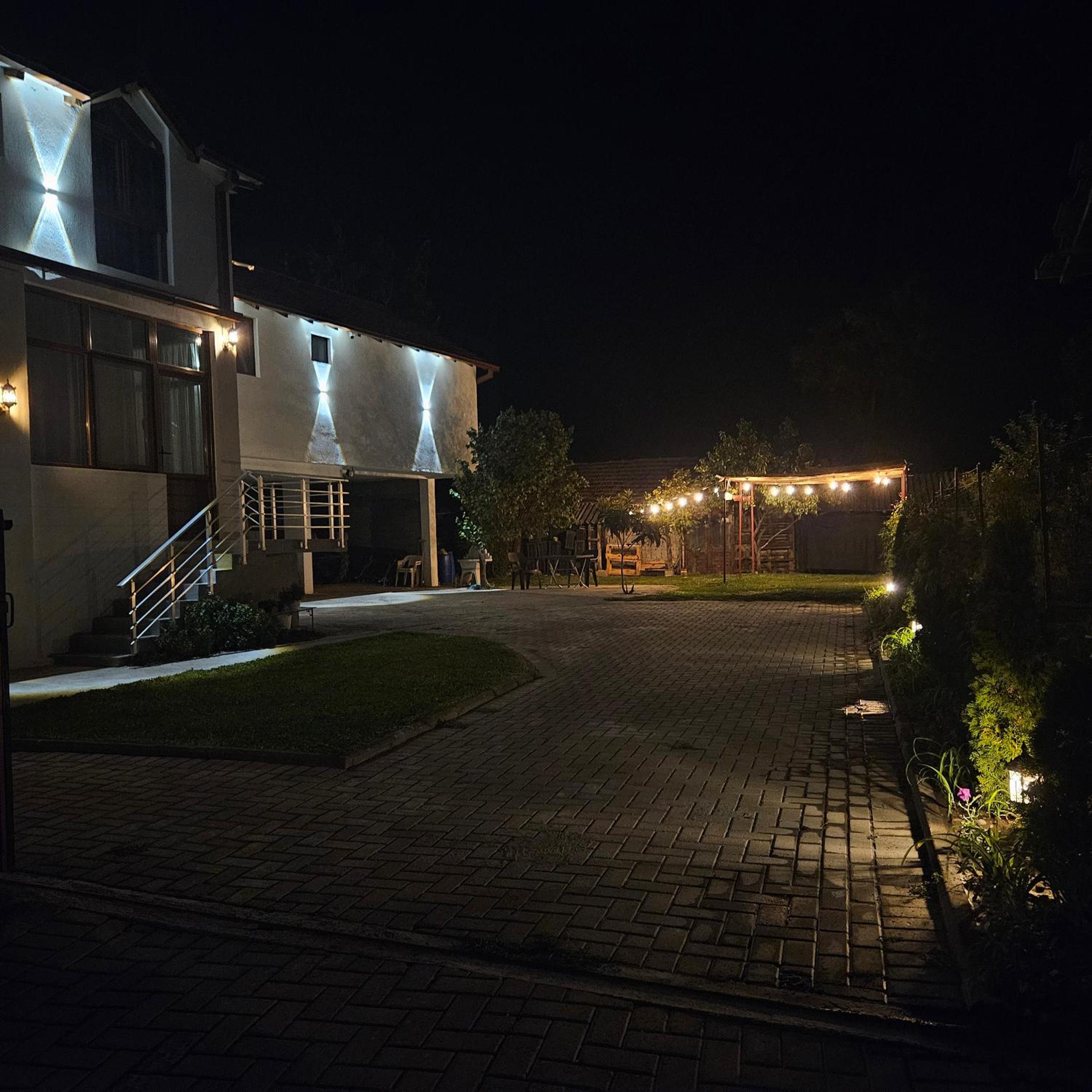 Аrabeska Family Winery & Apartments view 2
