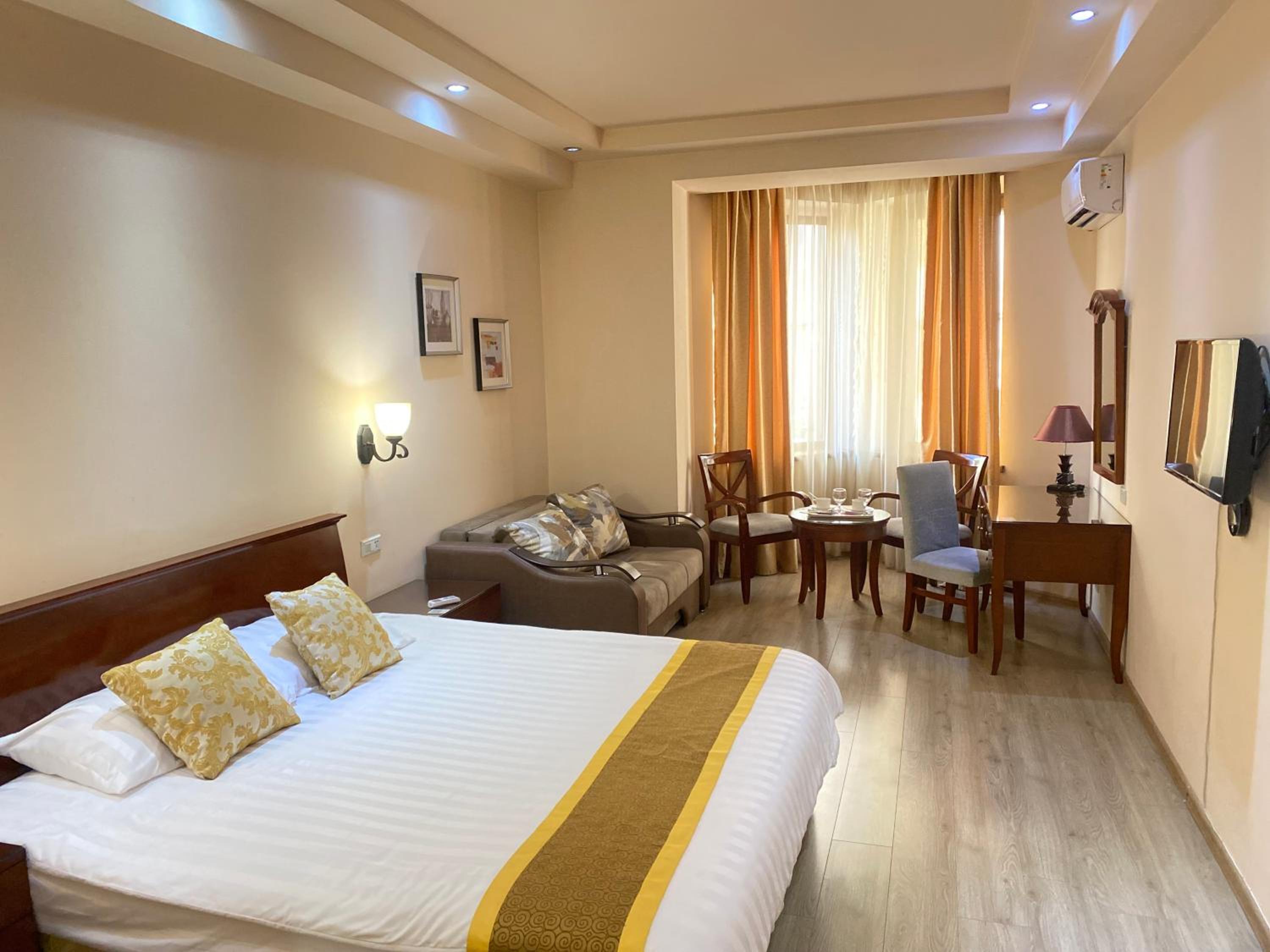 hotel room