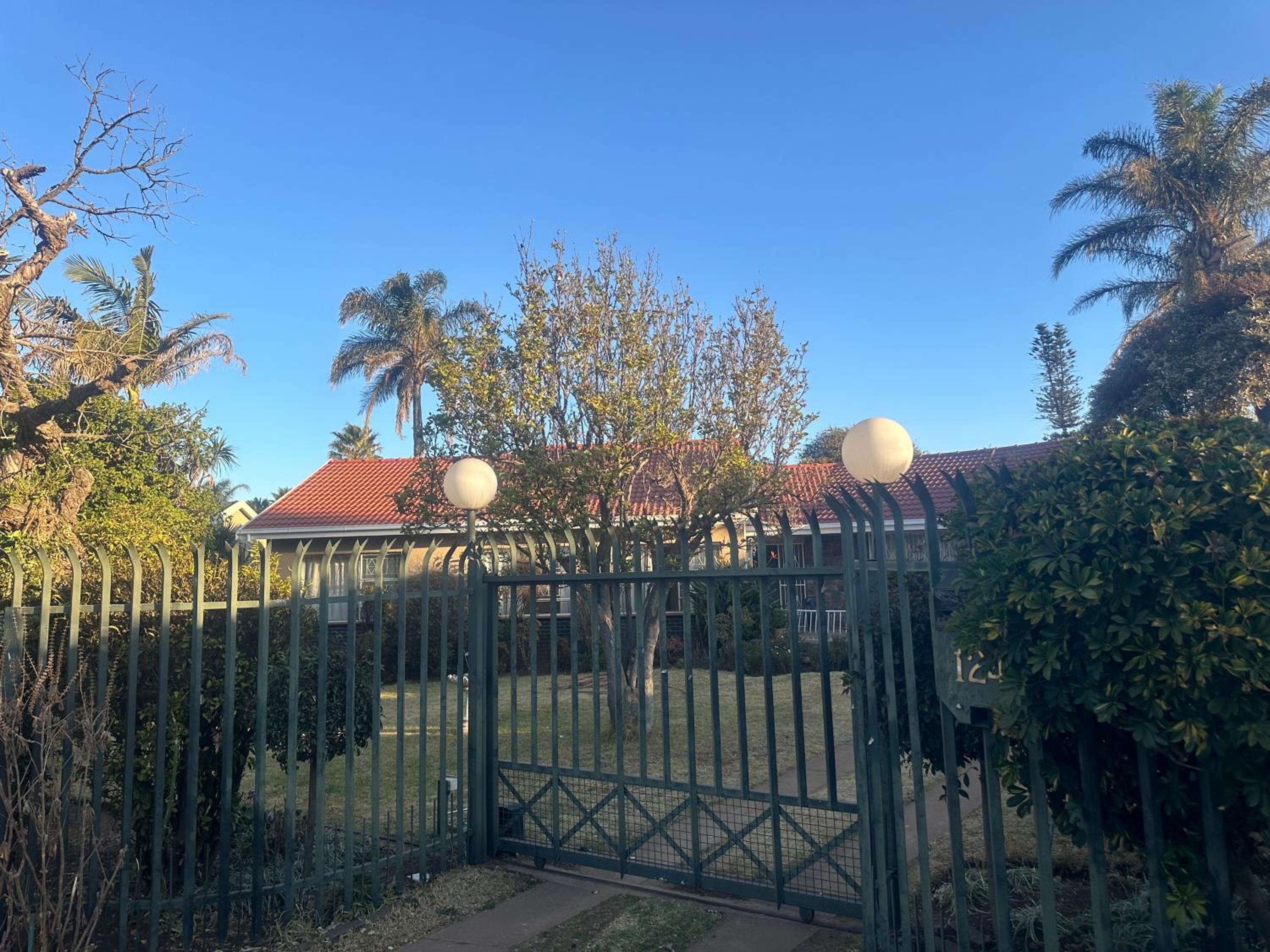 Photo 48