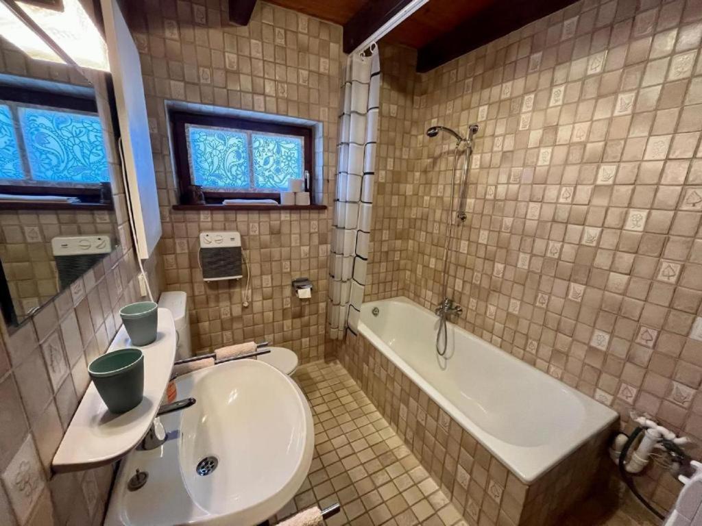 Waldferienhaus 98 im bayerischen Waldferiendorf I 3 Schlafzimmer I Lagerfeuerplatz