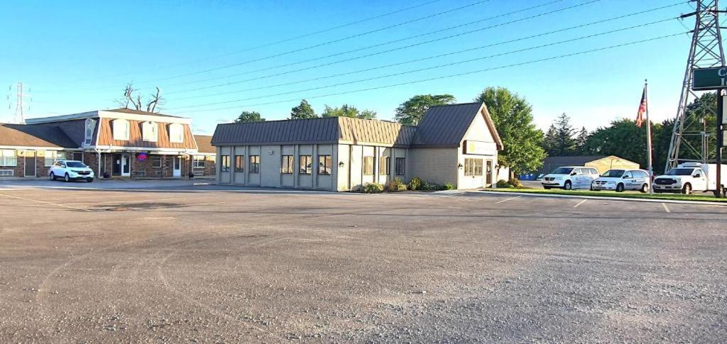 Photo 64