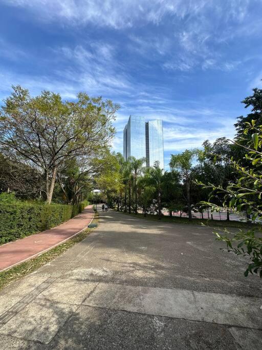 Lindo Loft Vila Olimpia com Vaga de Garagem