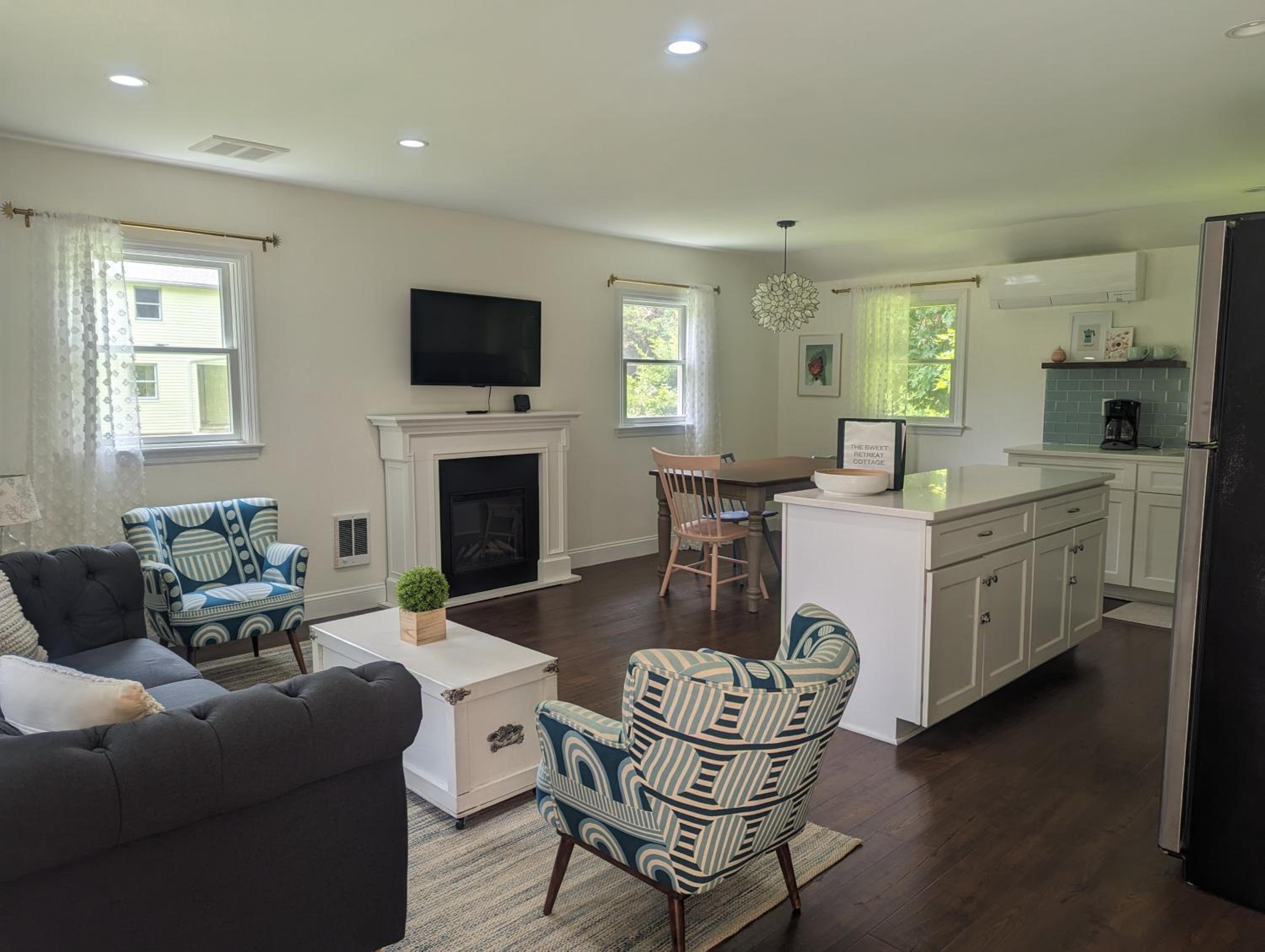 Tranquil Getaway Cottage in Charming, Bethel CT - Property Image 32