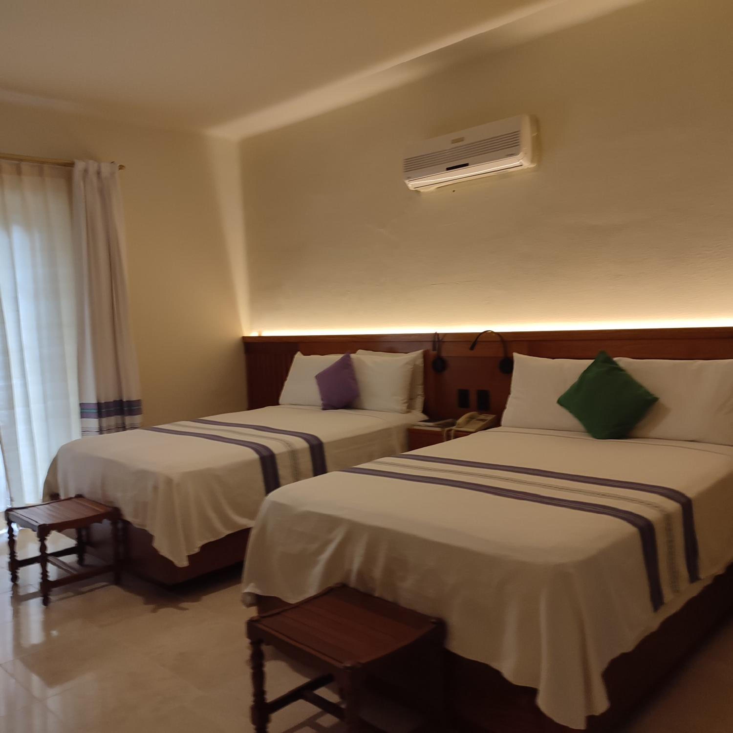 Hotel Marques Del Valle - Property Image 11