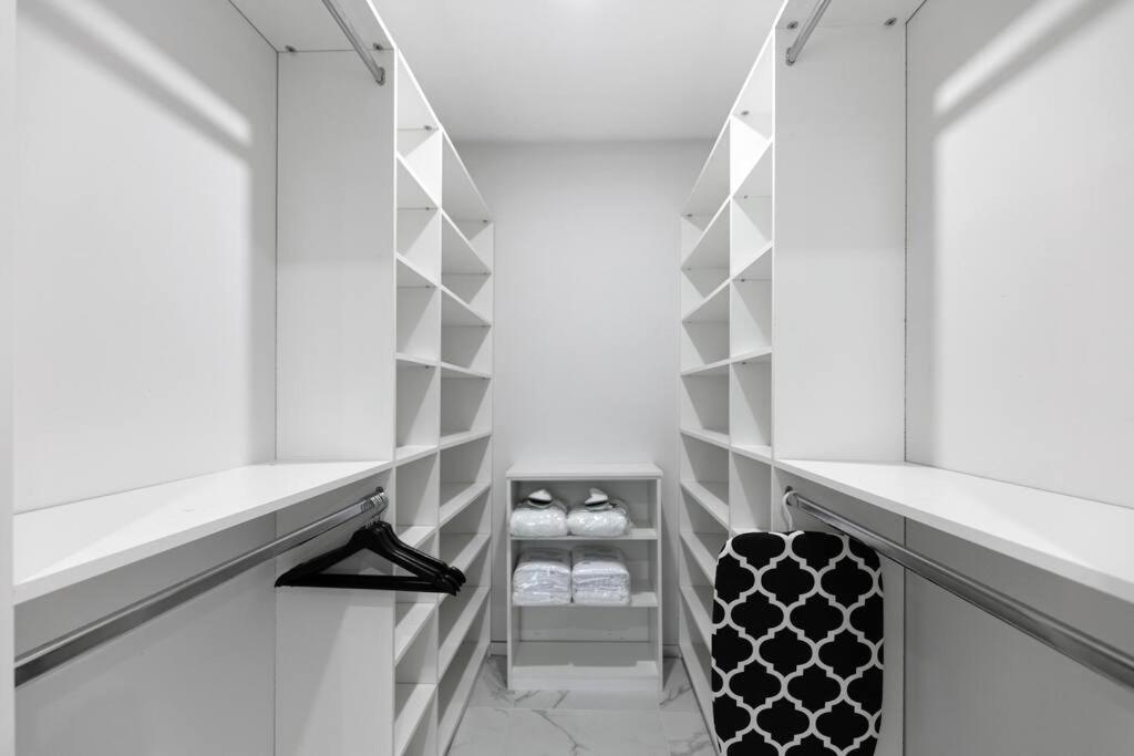 Luxury Private 5BR Miami Vibe Villa