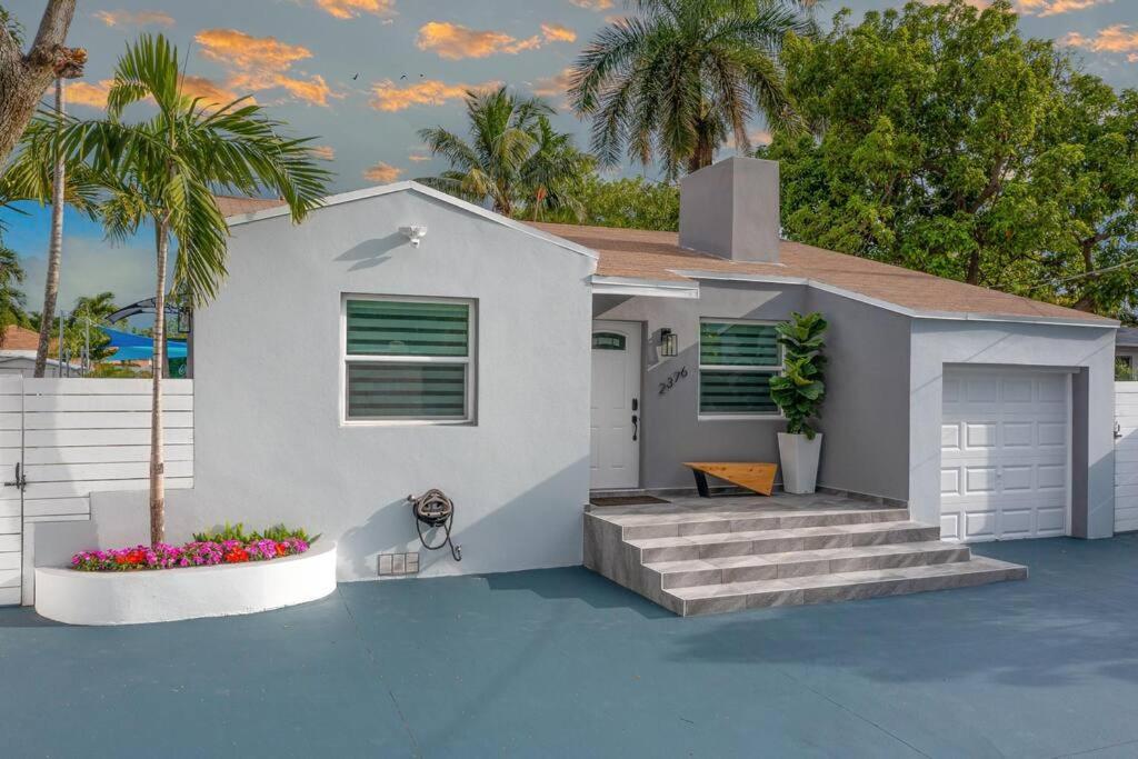 Luxury Private 5BR Miami Vibe Villa