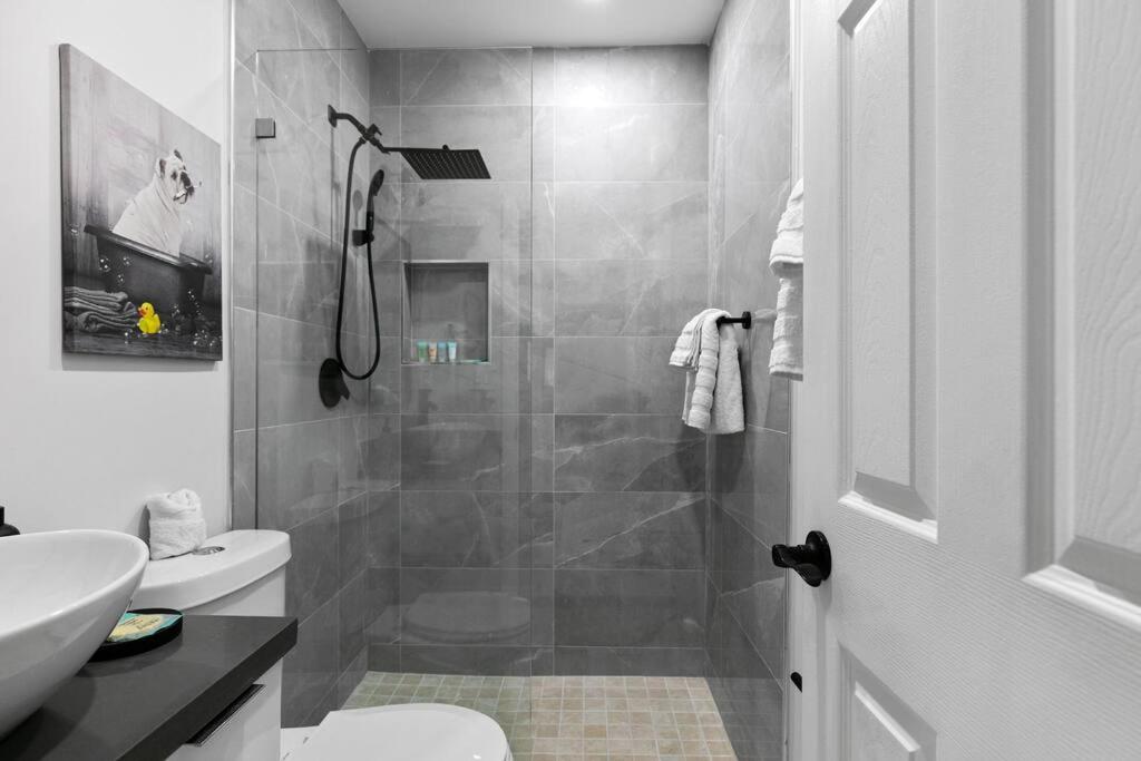 Luxury Private 5BR Miami Vibe Villa