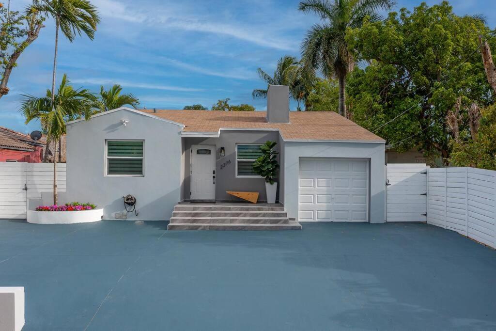 Luxury Private 5BR Miami Vibe Villa