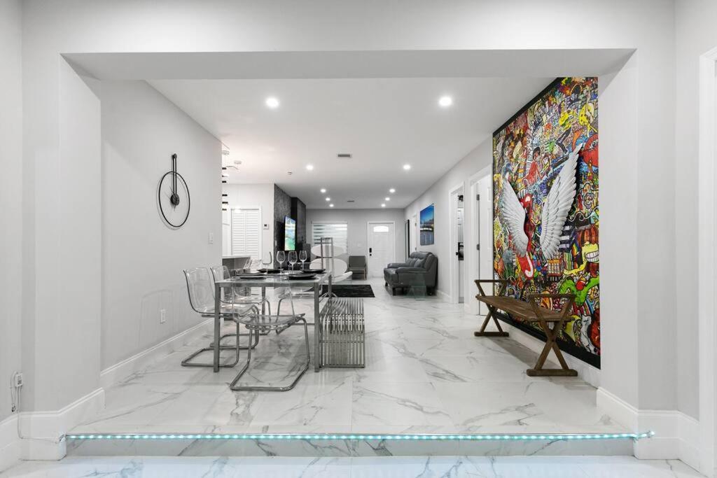 Luxury Private 5BR Miami Vibe Villa