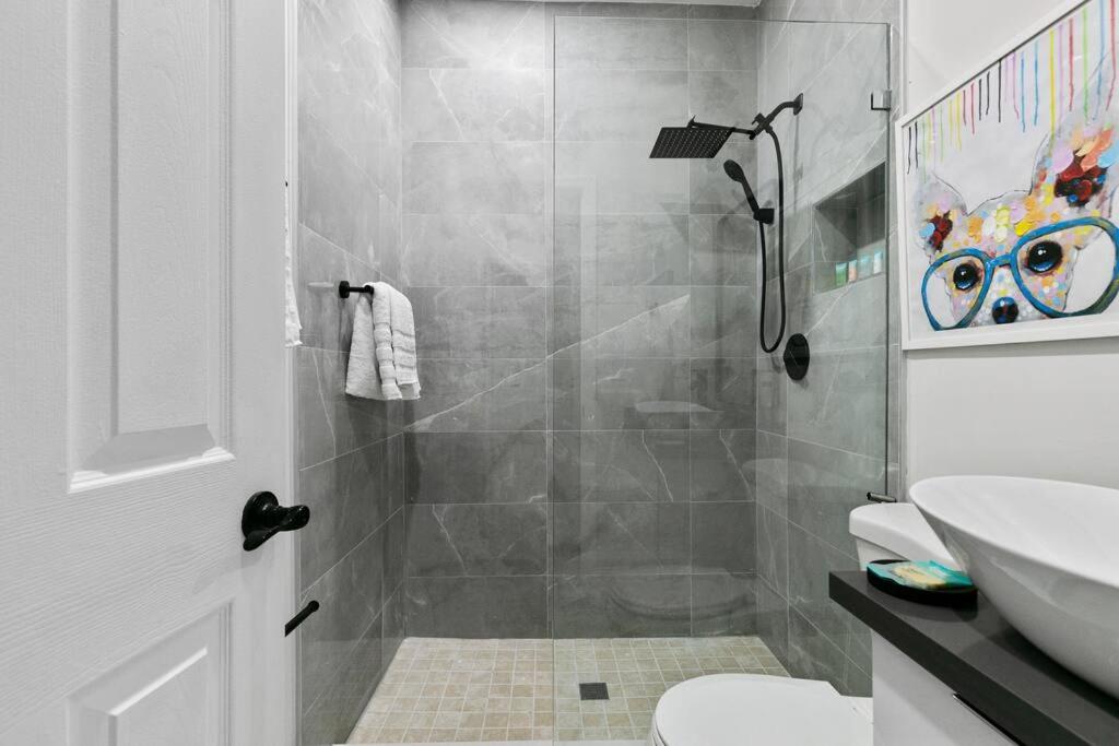 Luxury Private 5BR Miami Vibe Villa