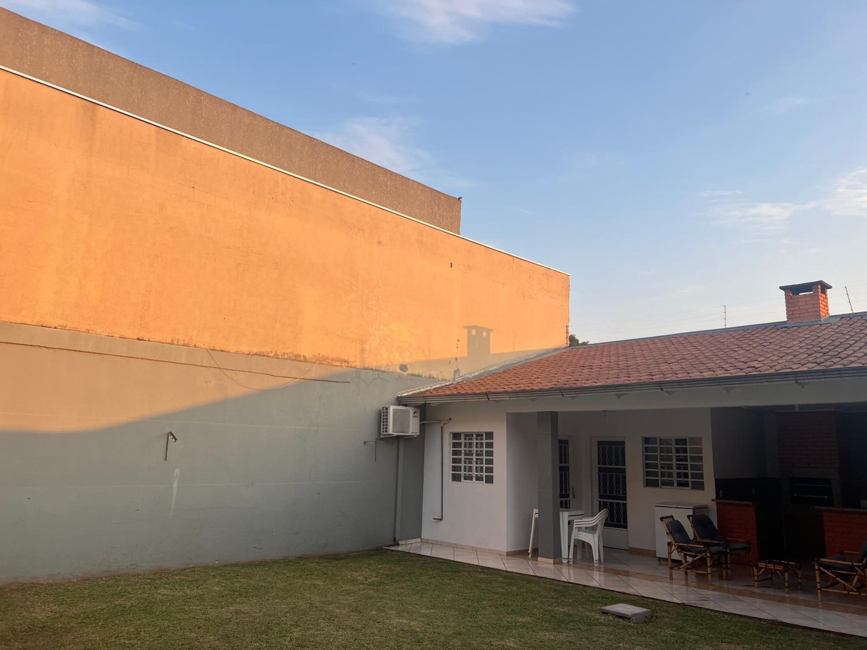 Apartamento com 4 quartos churrasqueira e área de lazer