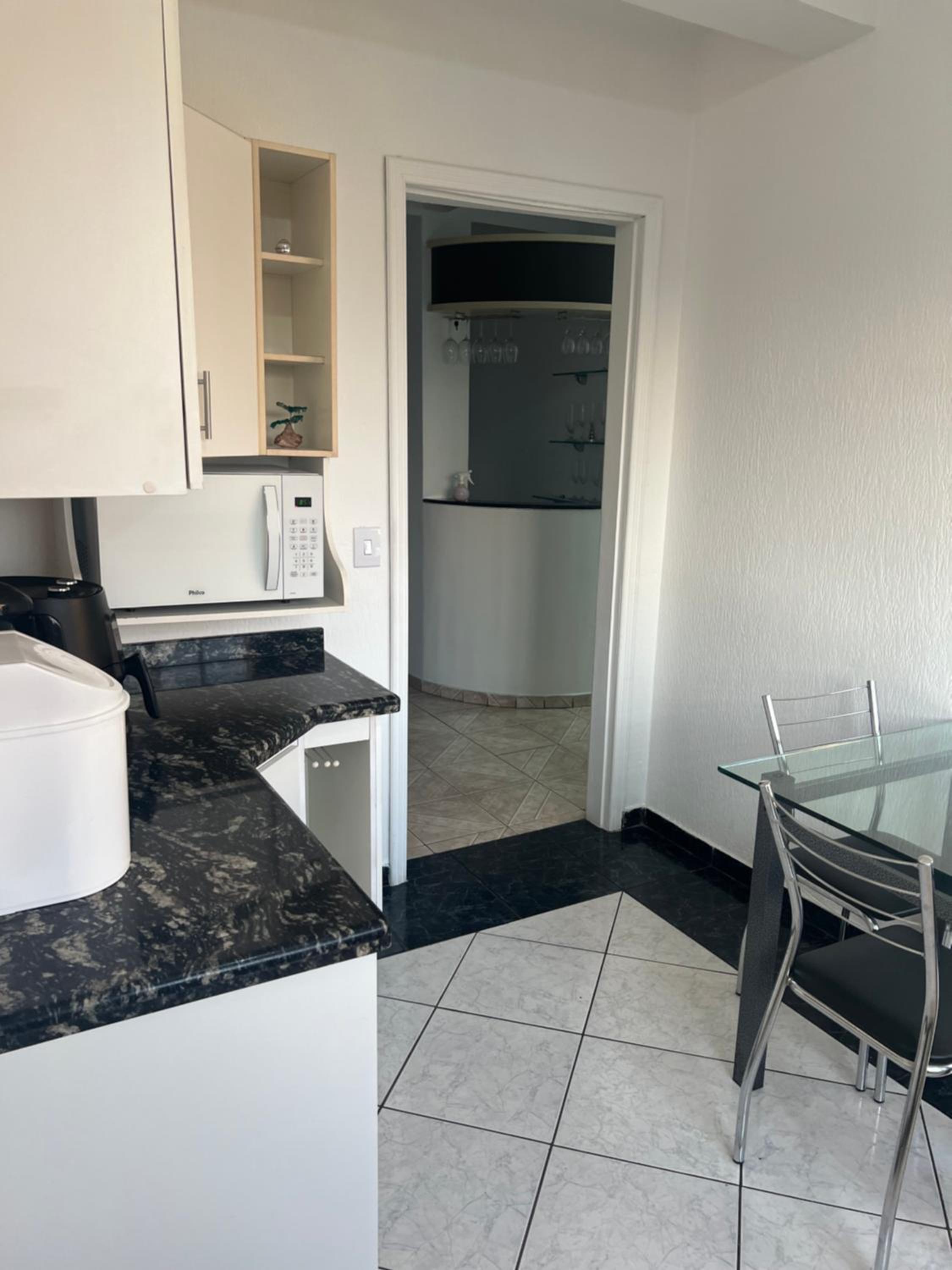 Apartamento com 4 quartos churrasqueira e área de lazer