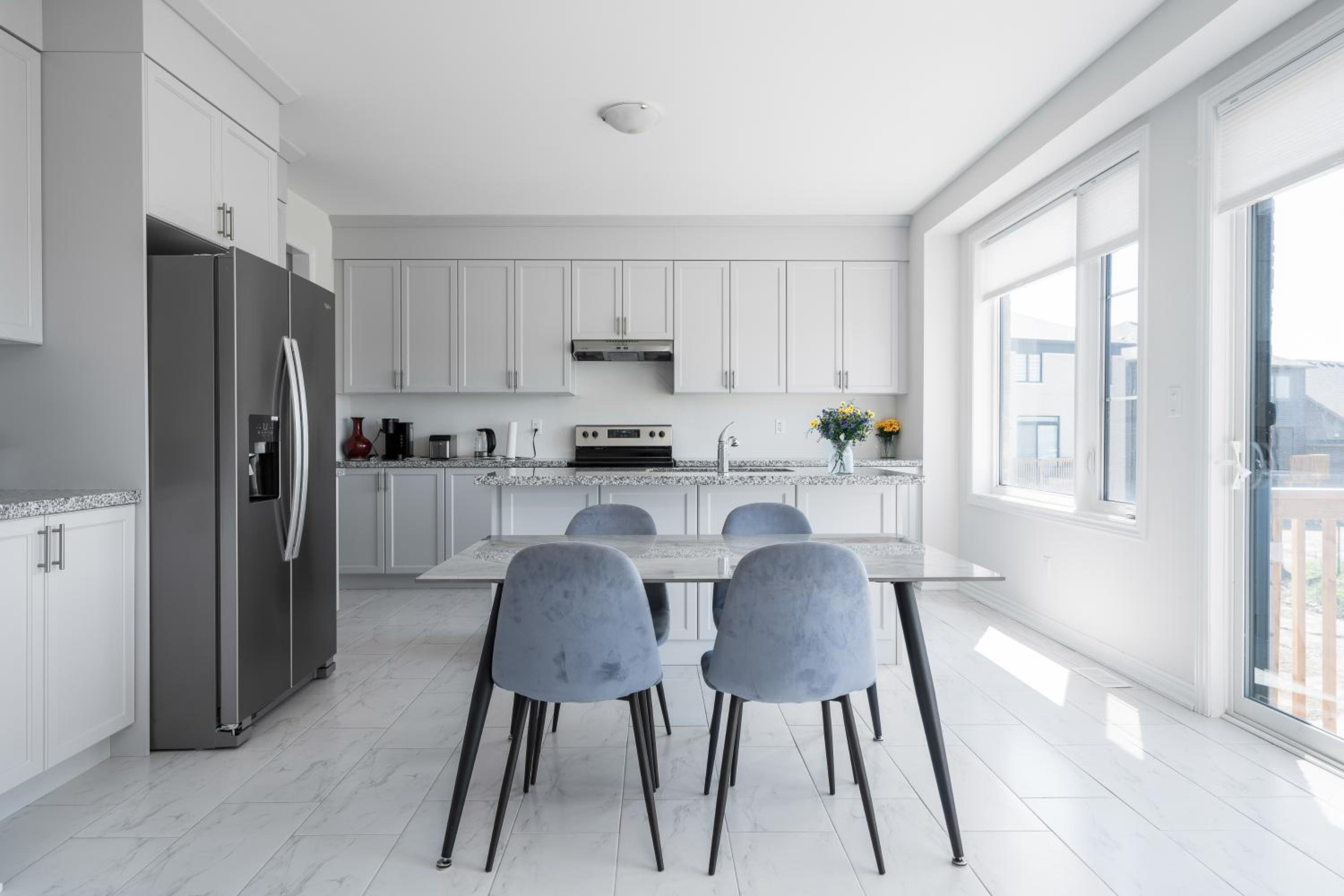 4 Beds new built, wasaga beach
