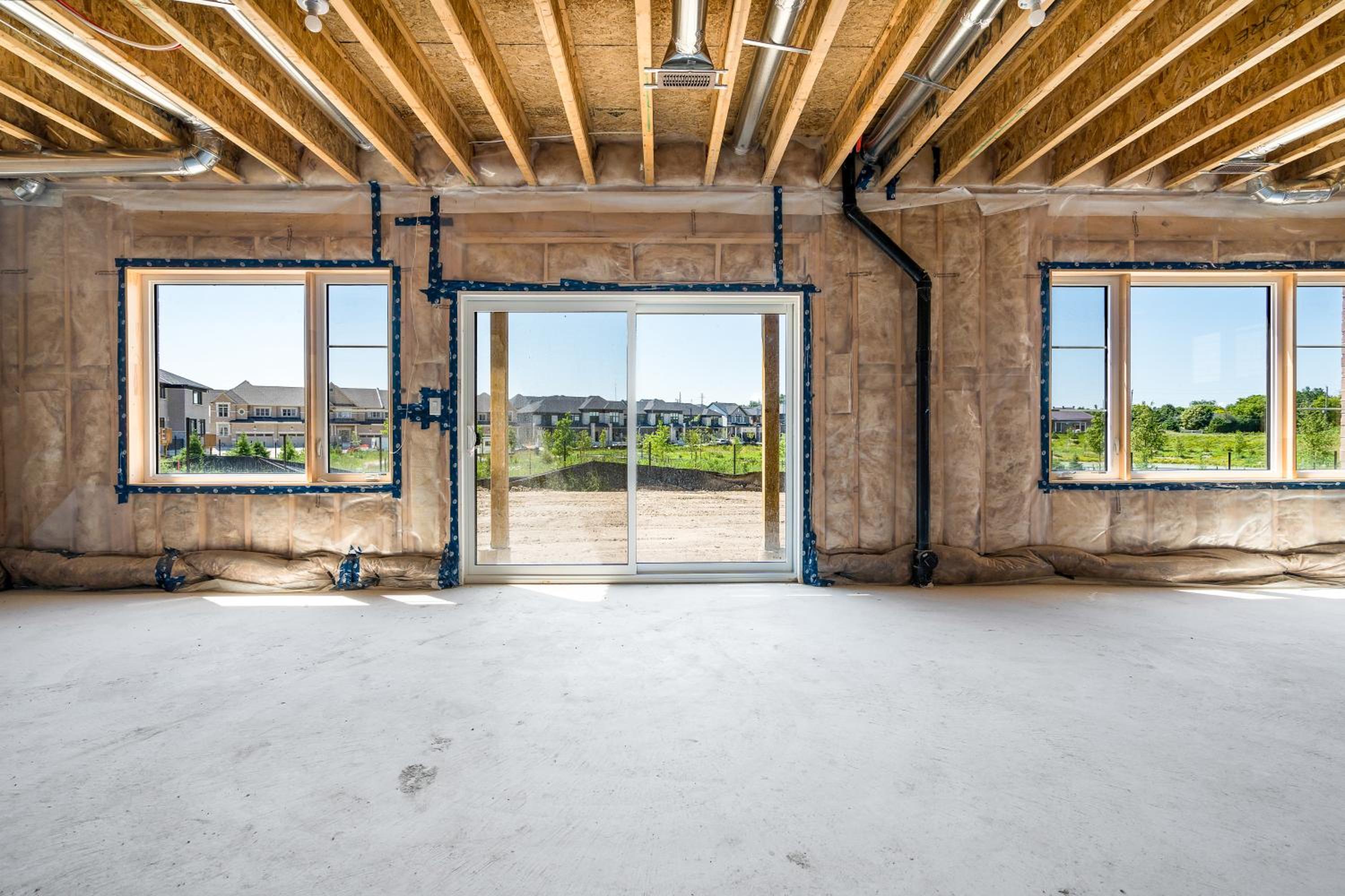 4 Beds new built, wasaga beach