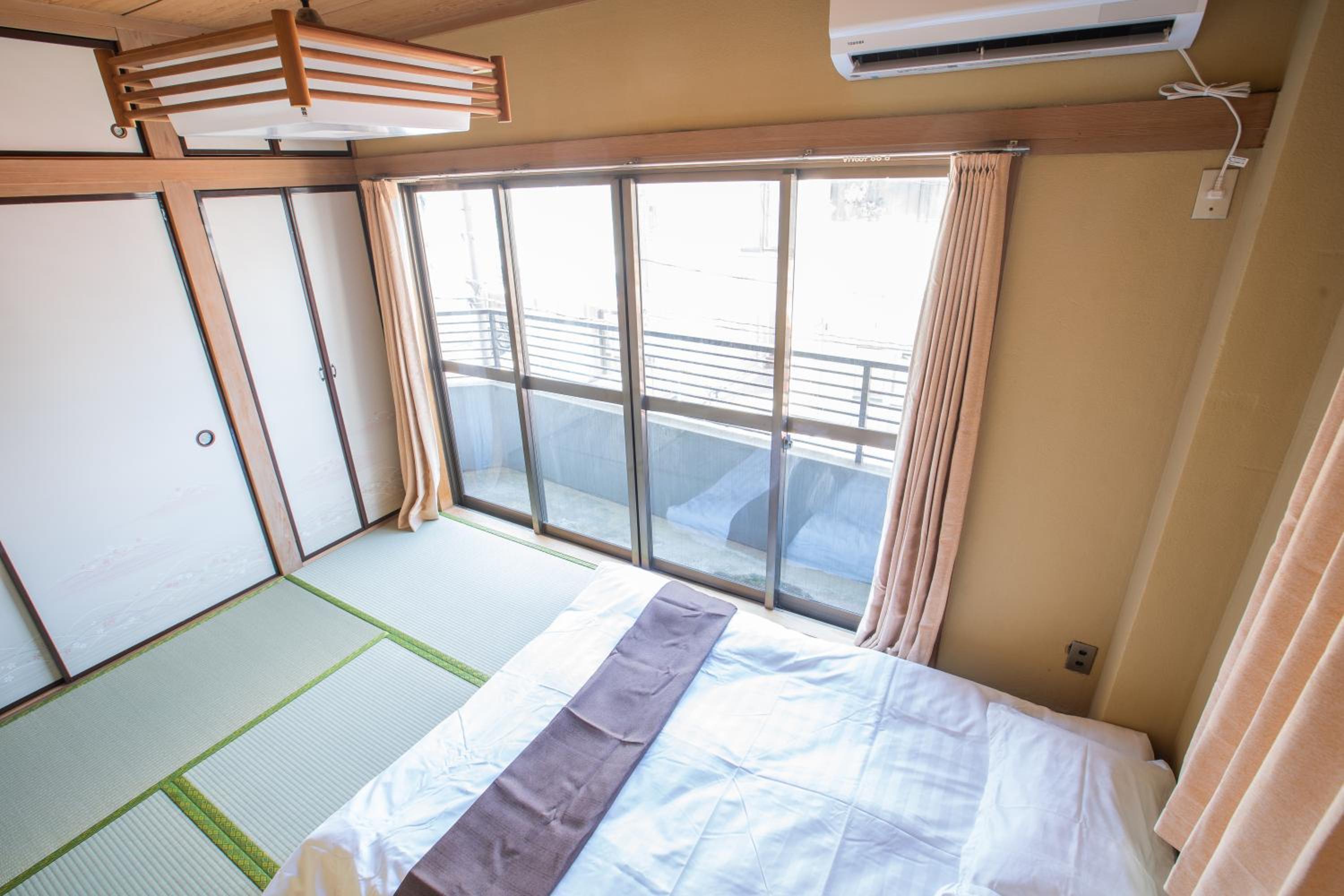 Toko inn Japanese-style room