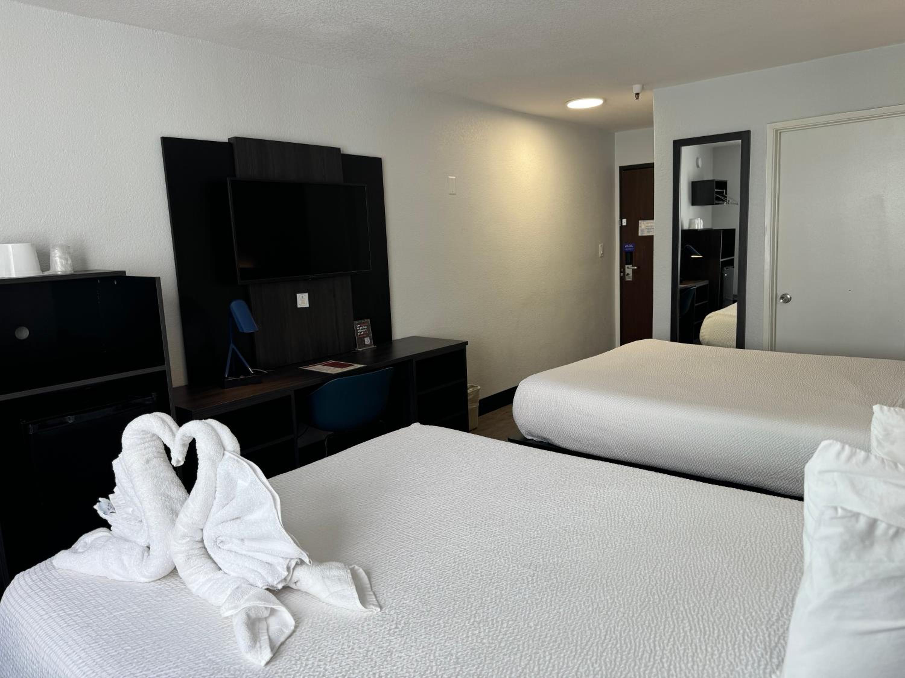 Motel 6 Hollywood