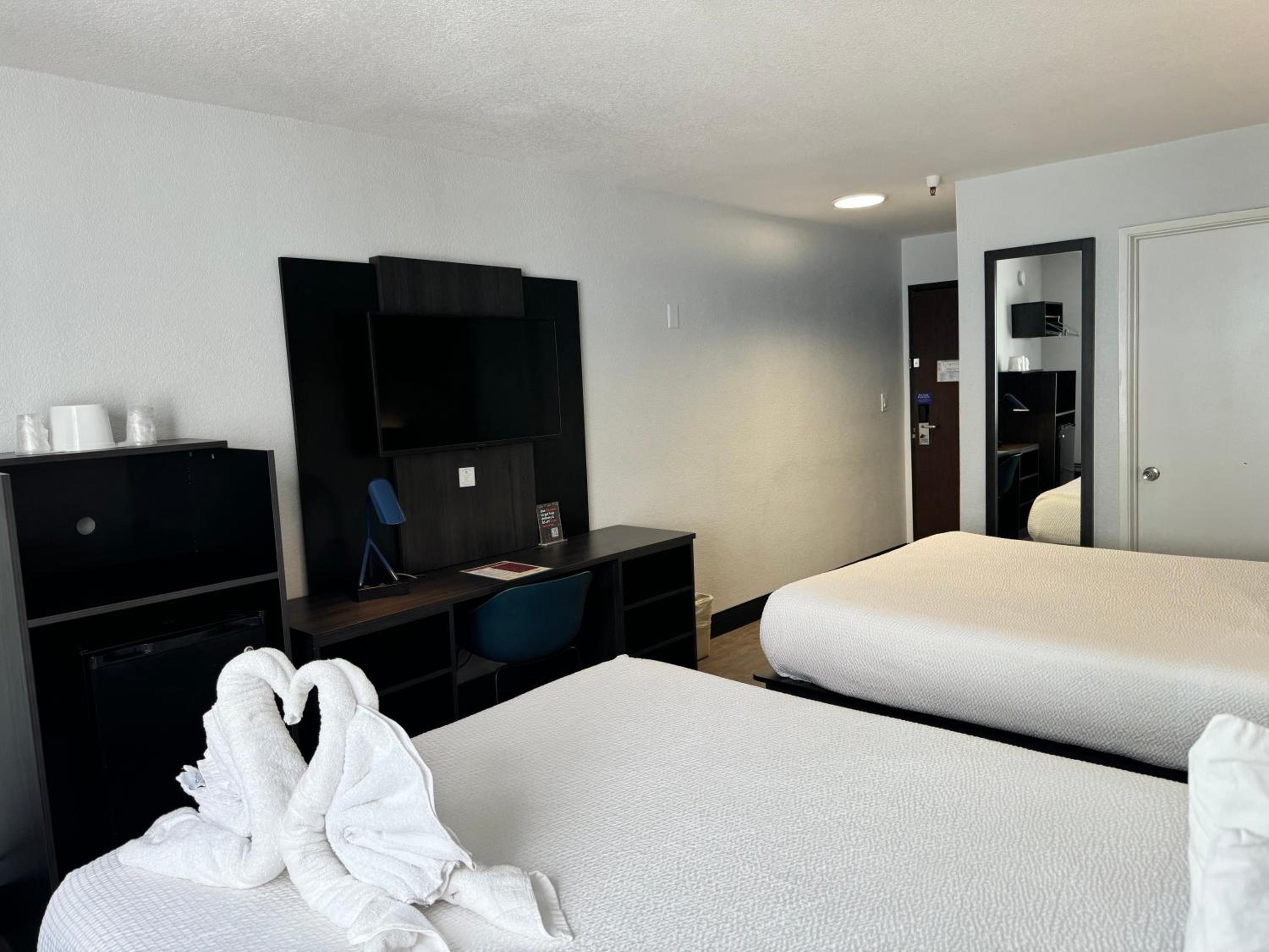 Motel 6 Hollywood