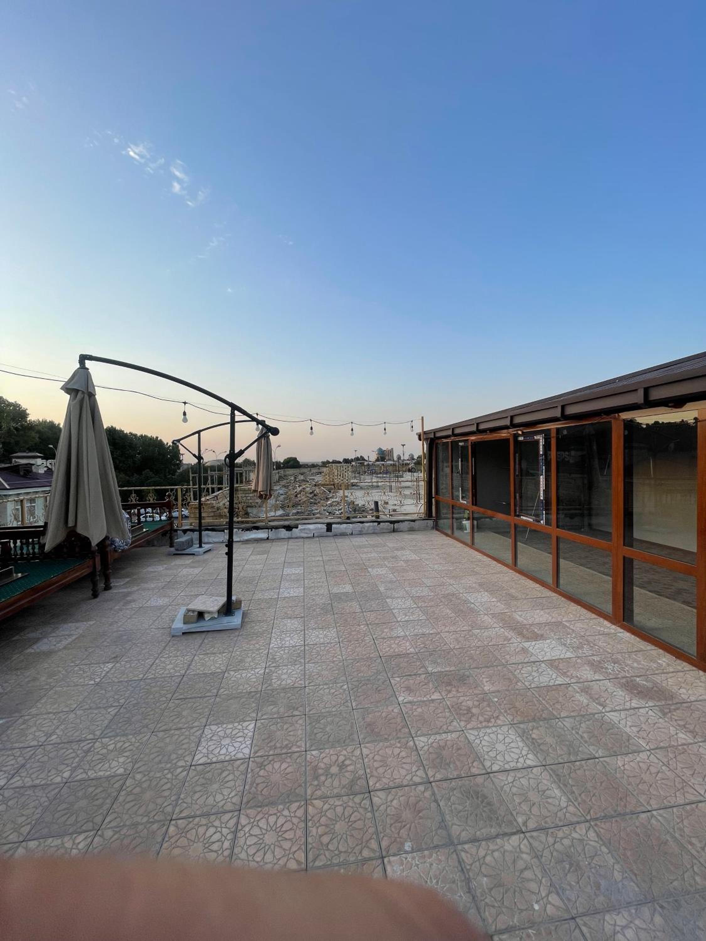 Family Registan Hotel