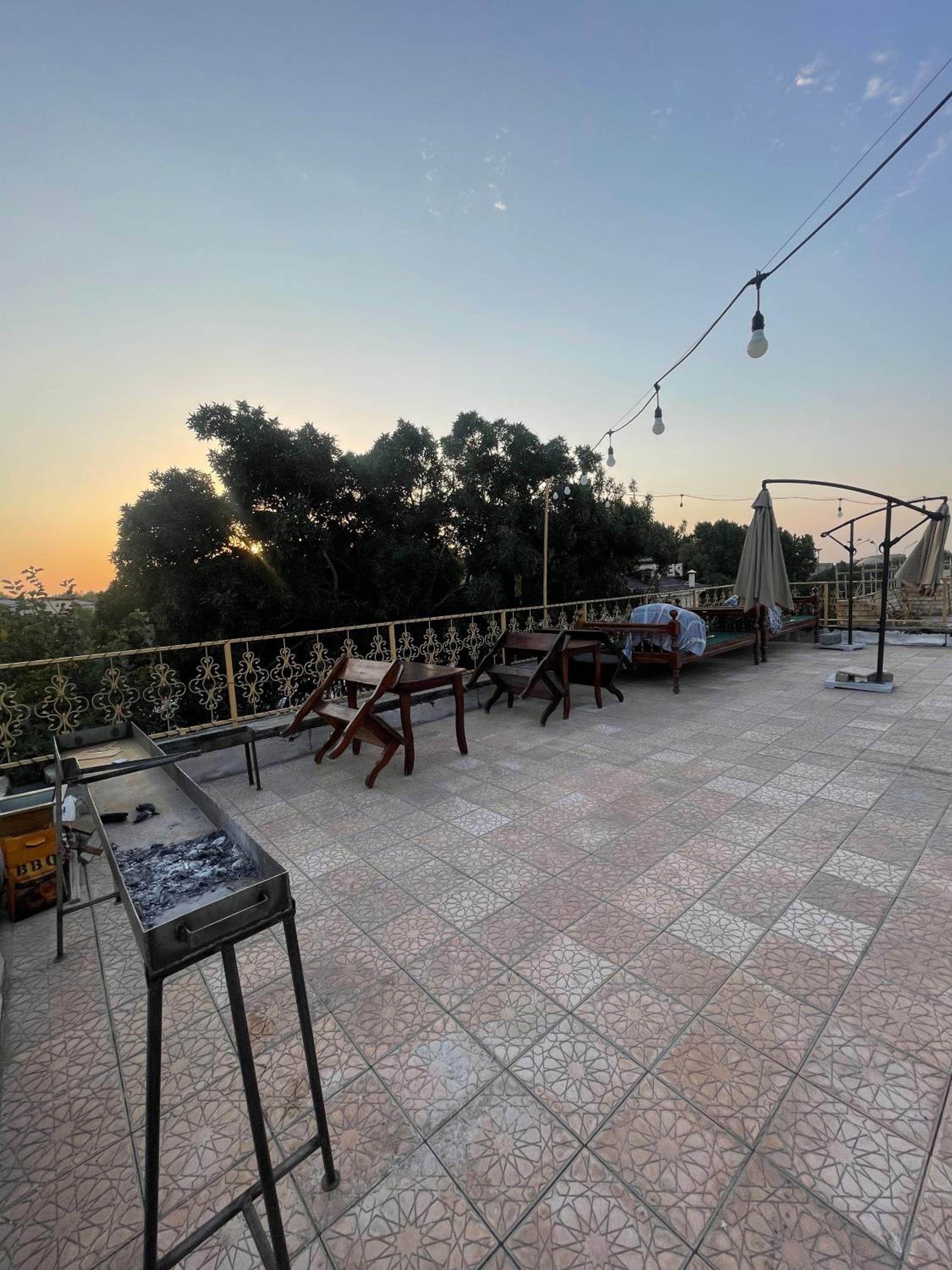 Family Registan Hotel