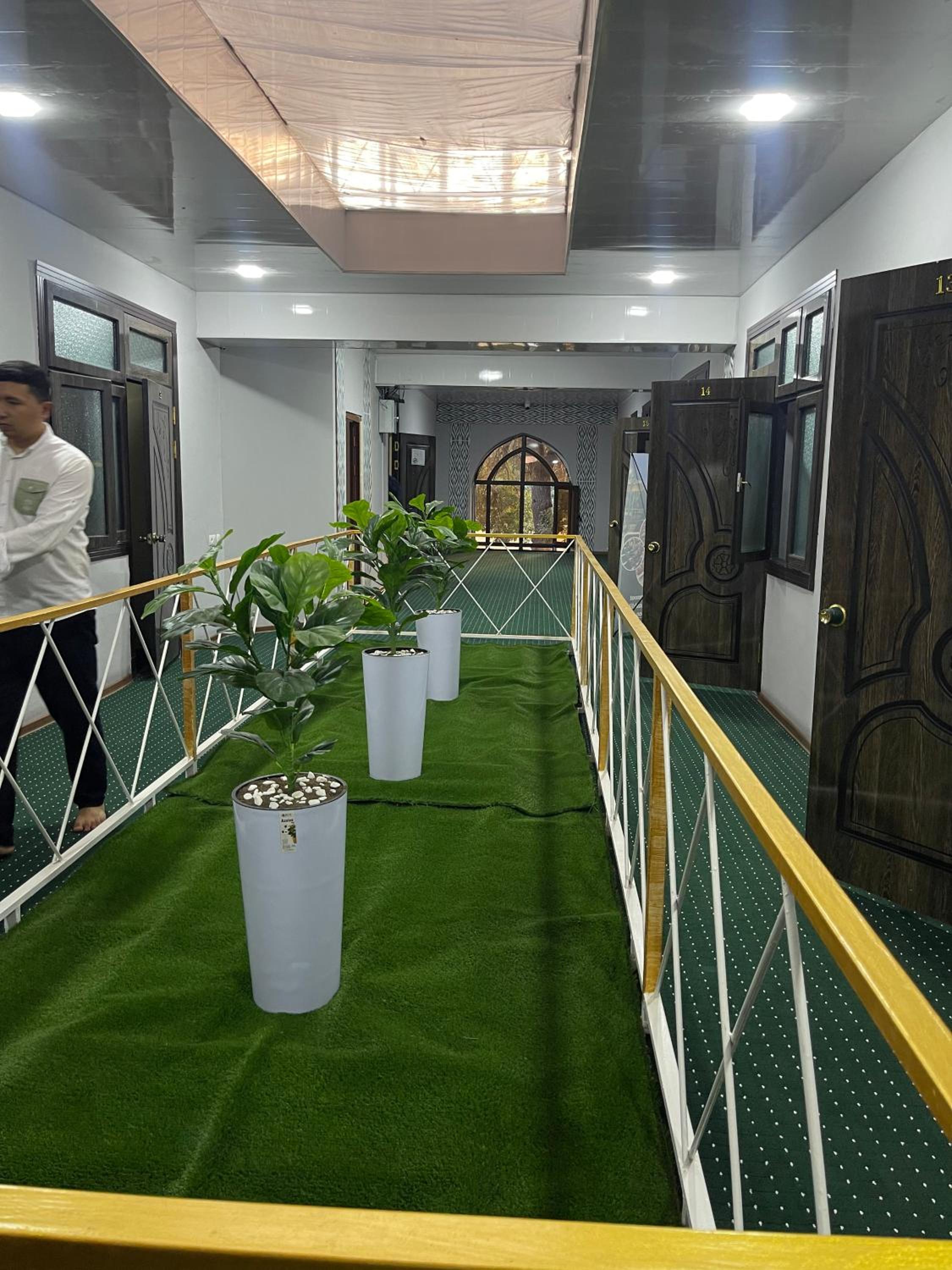 Family Registan Hotel