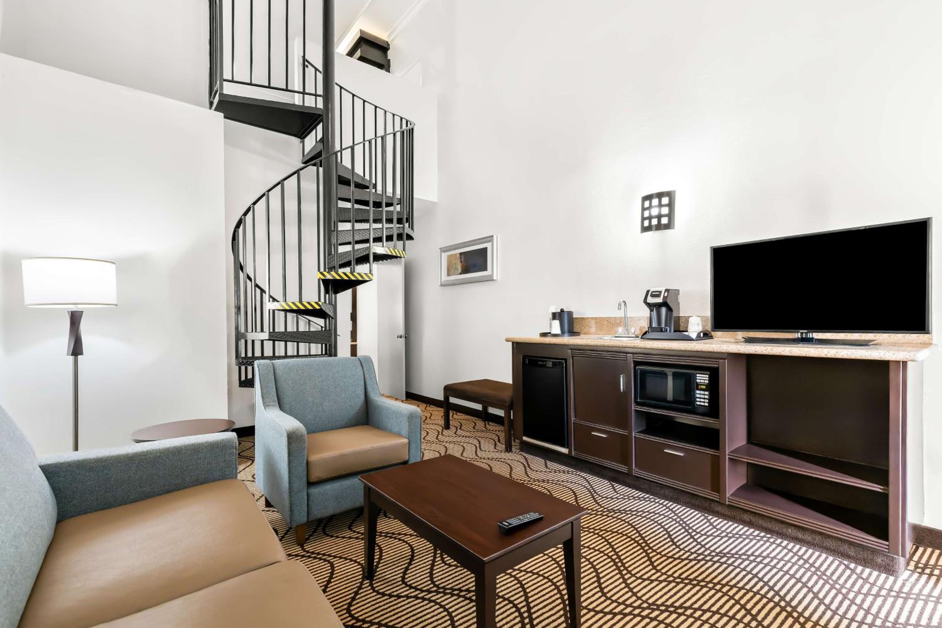 Best Western Plus Irvine Spectrum Hotel