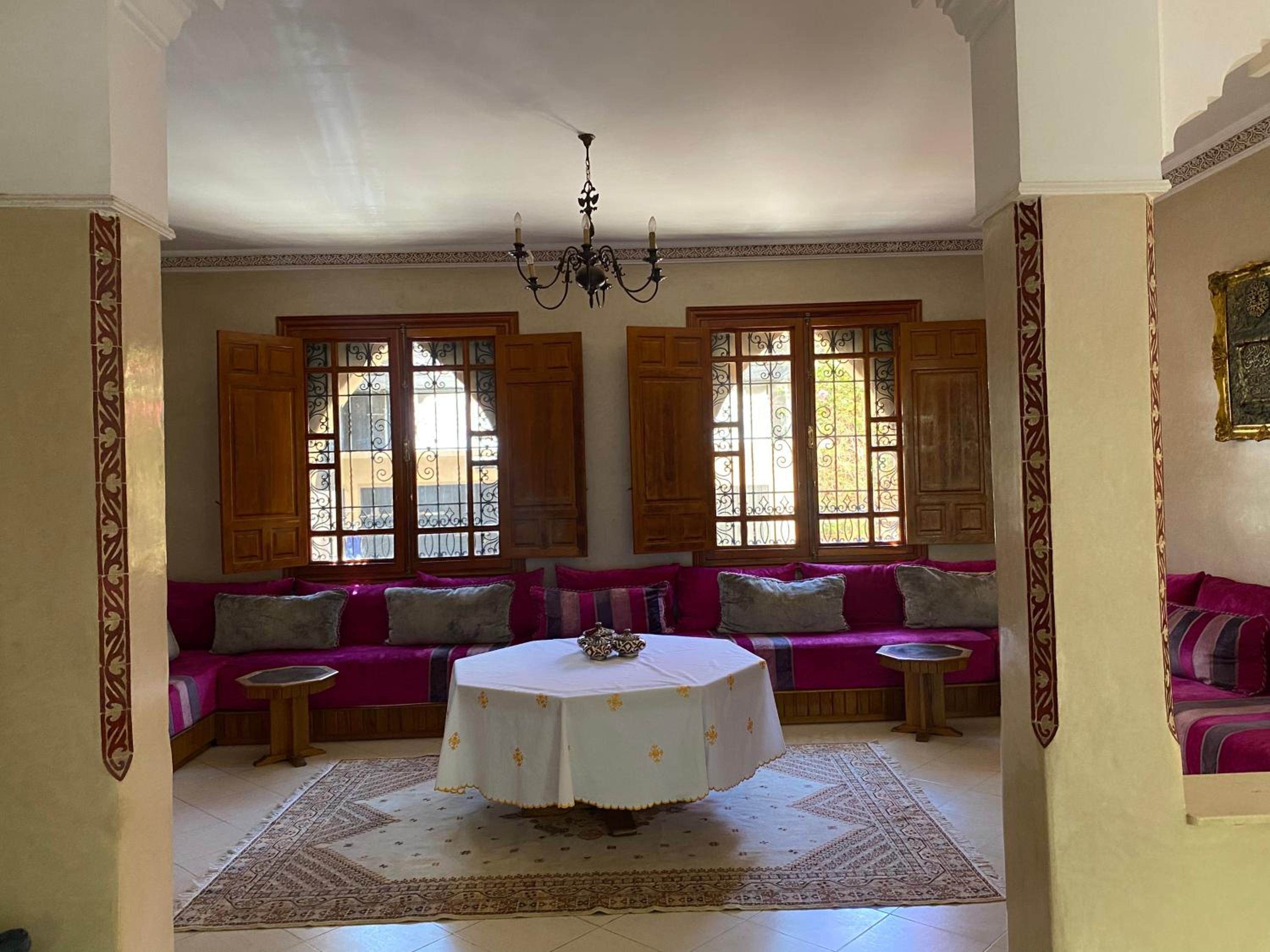 lounge