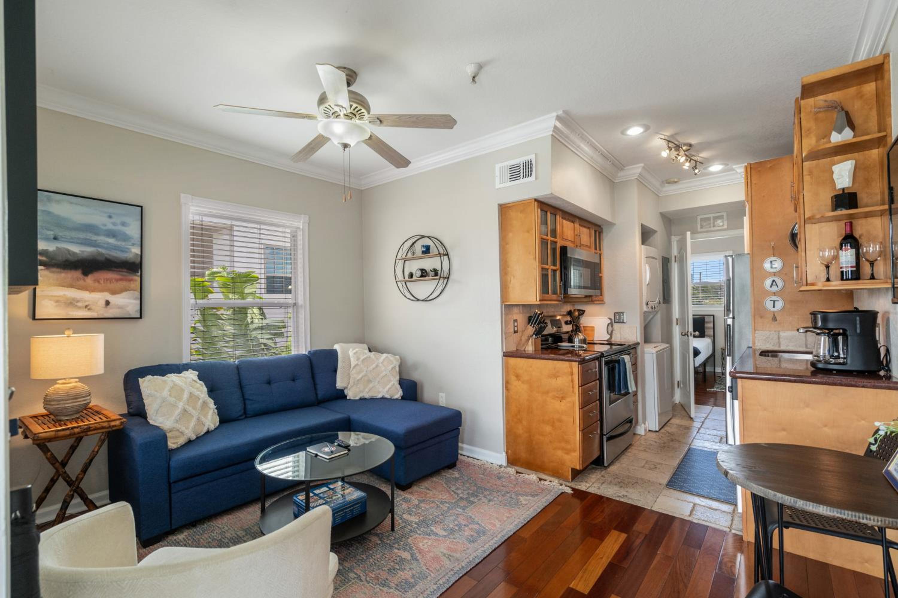 The Hipster Studio in DTSP - Property Image 26