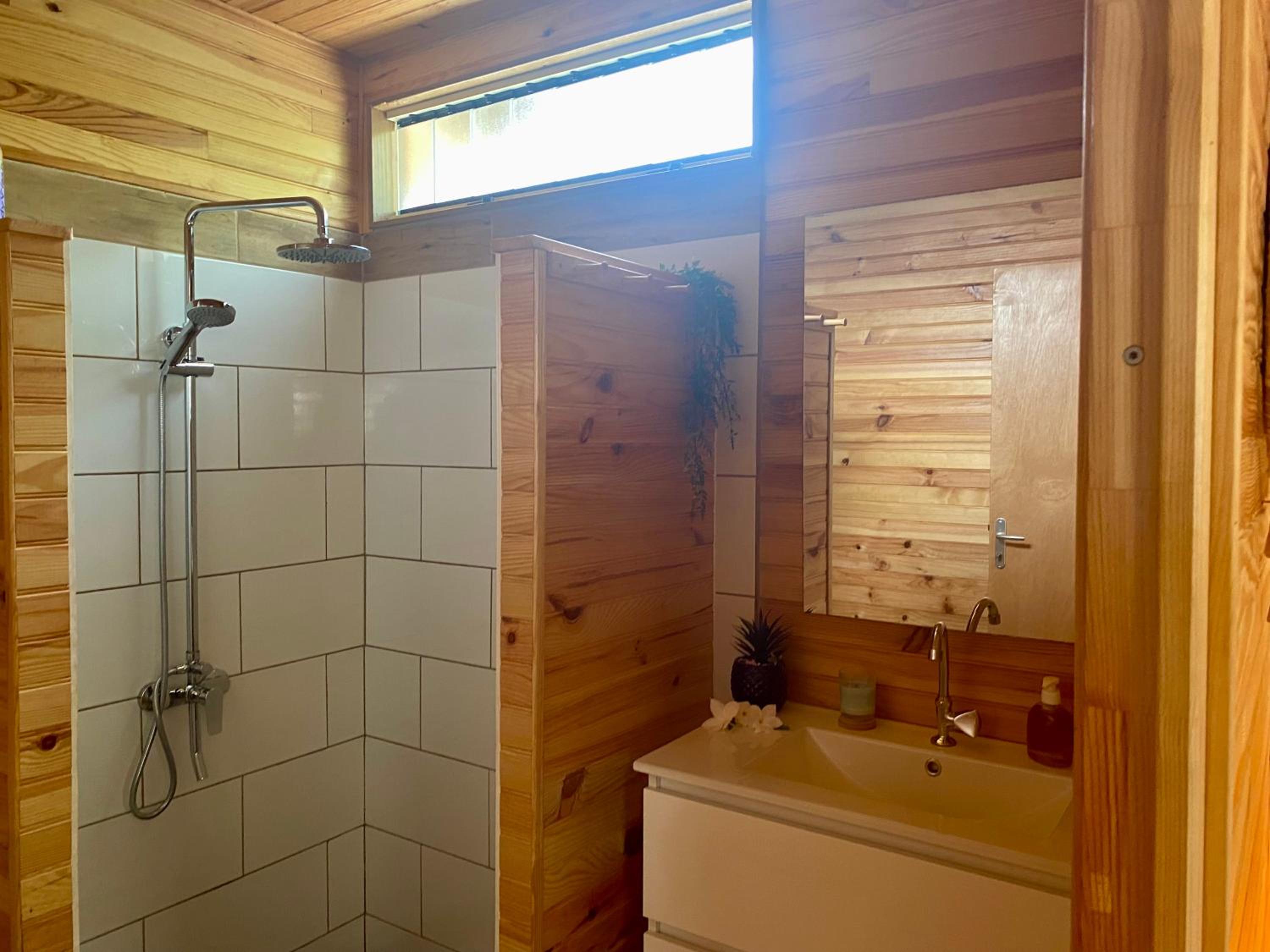 Rangiroa Beach House