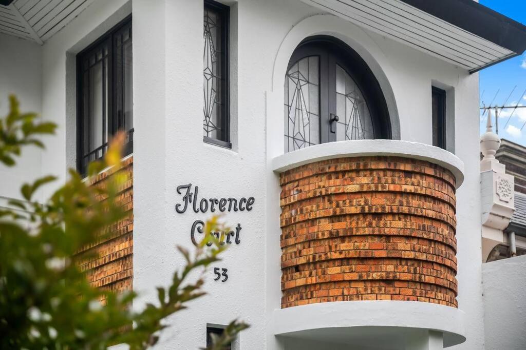 Art Deco Boutique Bespoke Brilliance & Beach&Park