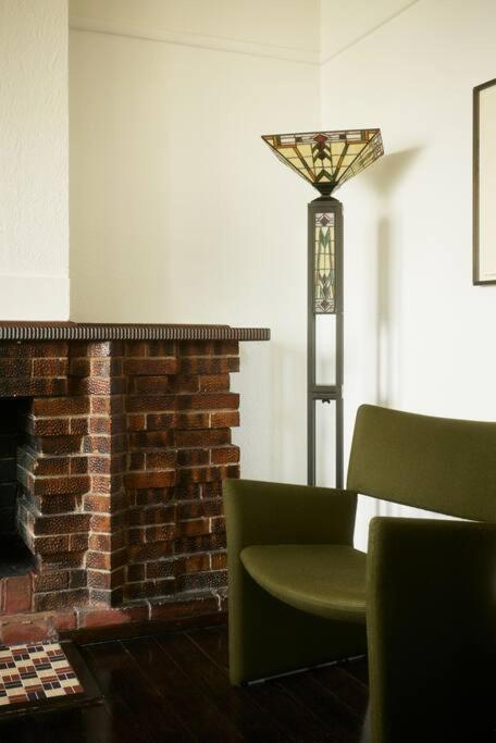Art Deco Boutique Bespoke Brilliance & Beach&Park