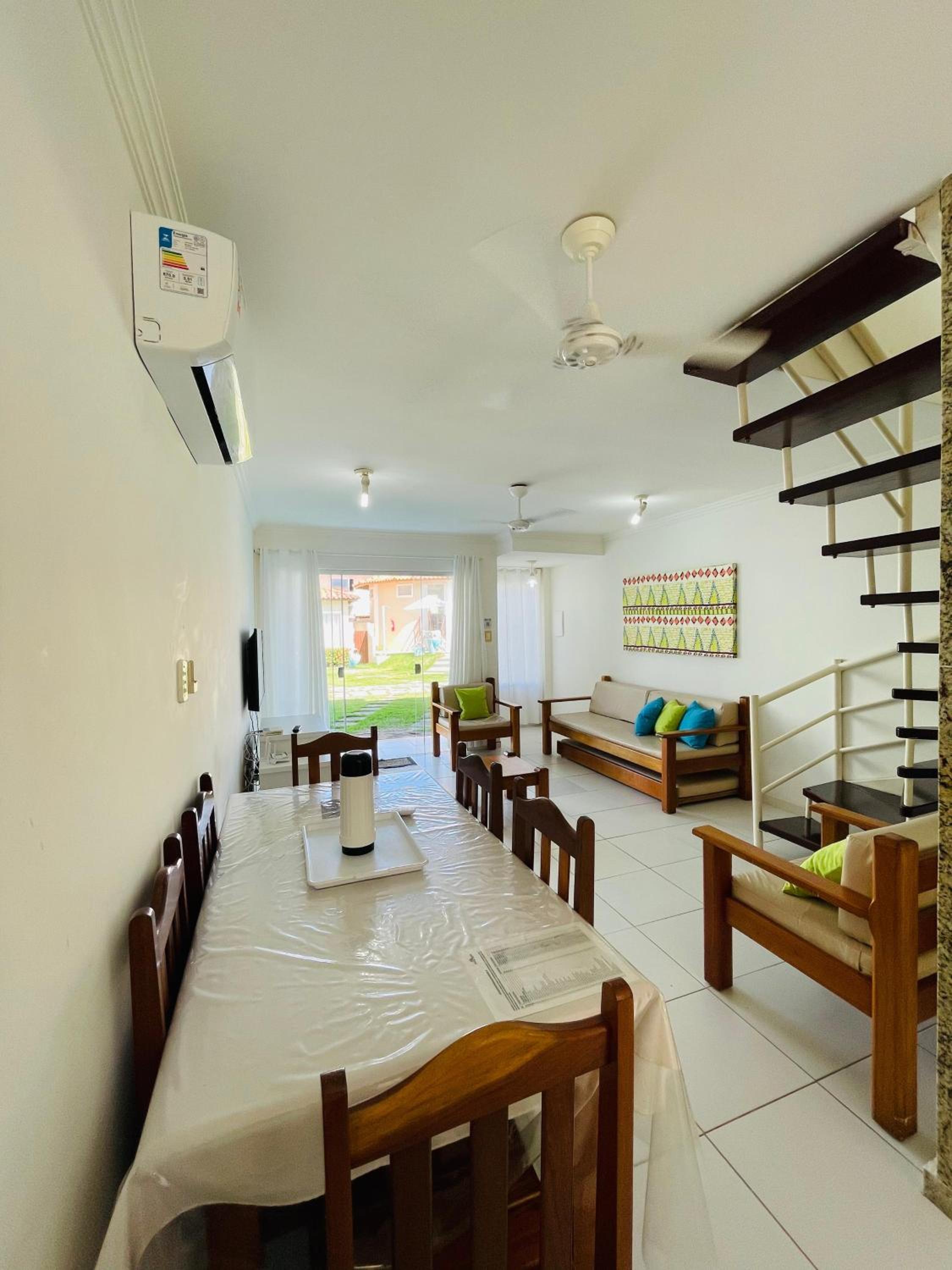Apartamento 10 - Praia Taperapuã- BA- Próximo ao Axé Moi -até 8 pessoas
