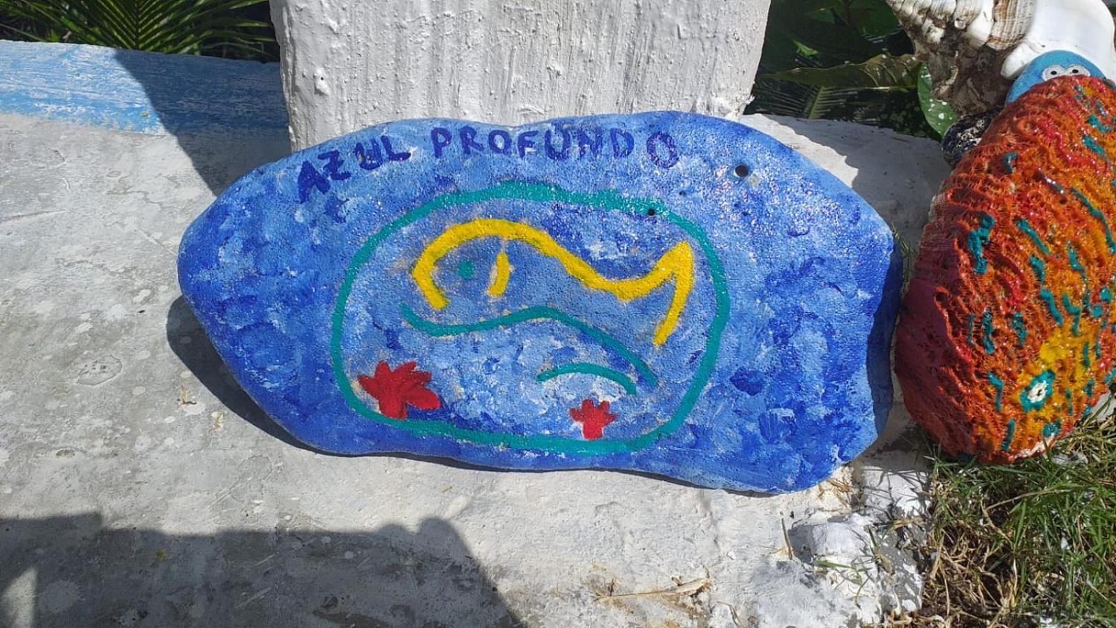 Azul profundo