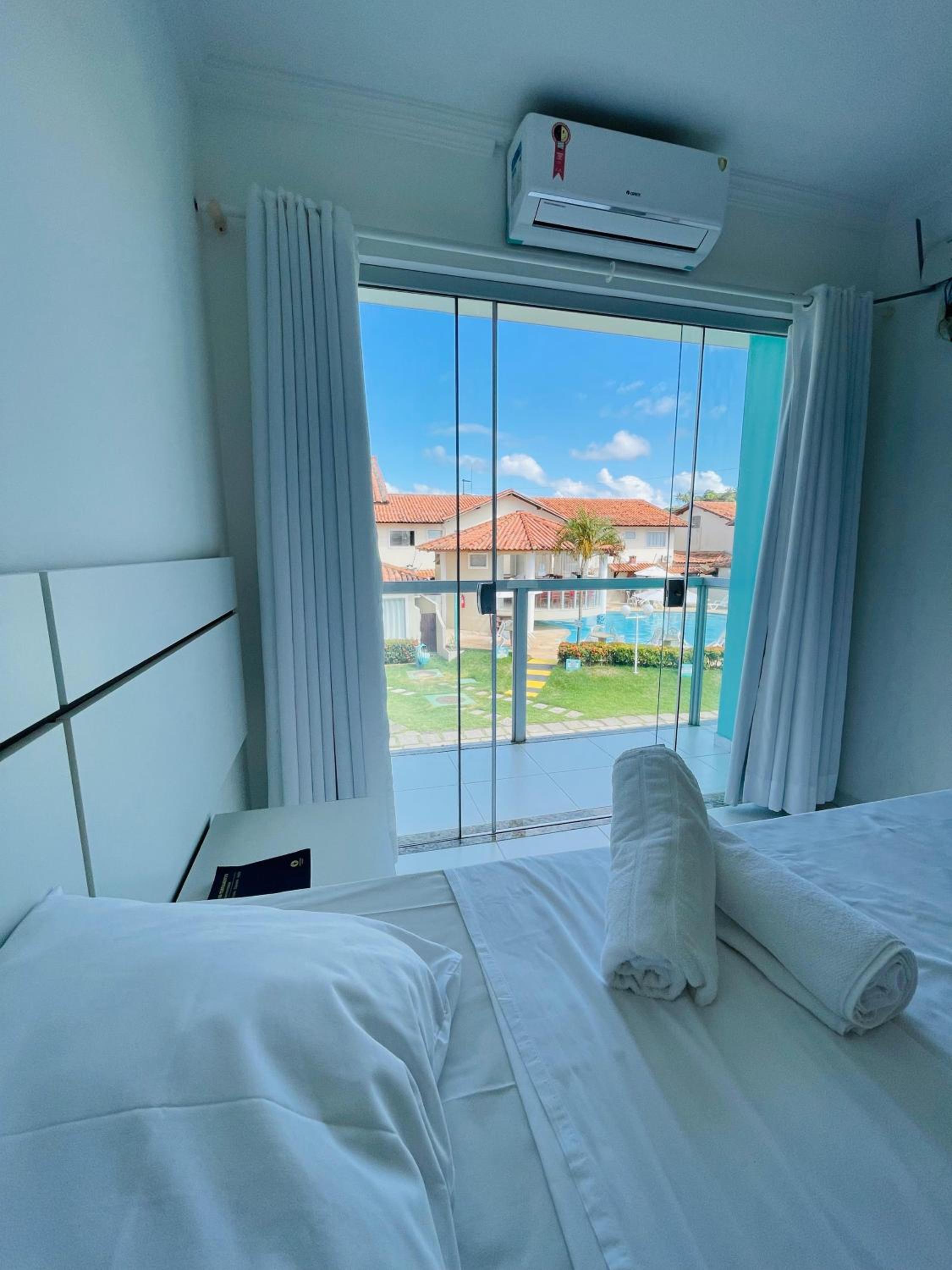 Apartamento 10 - Praia Taperapuã- BA- Próximo ao Axé Moi -até 8 pessoas