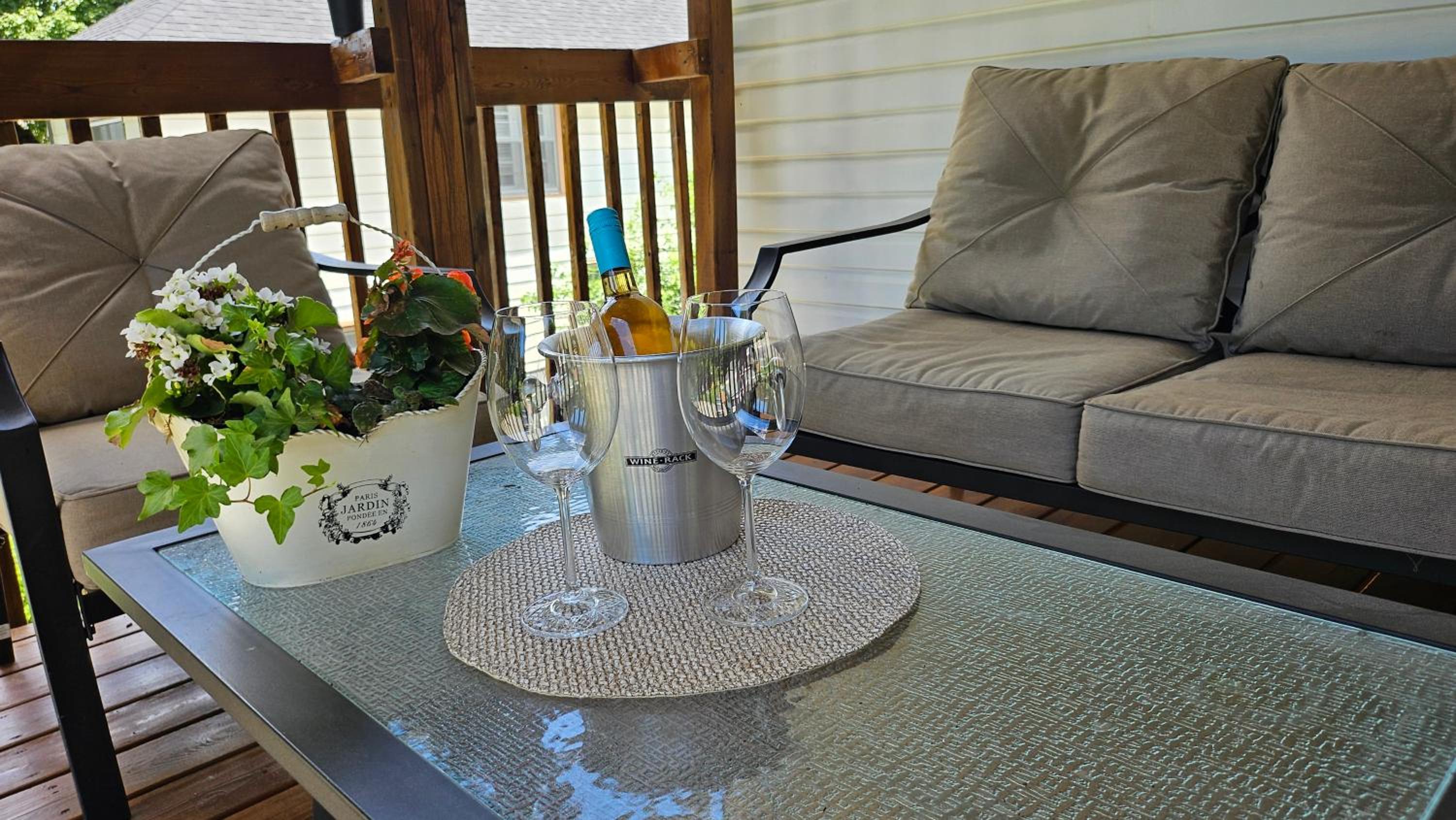 Serenity Inn