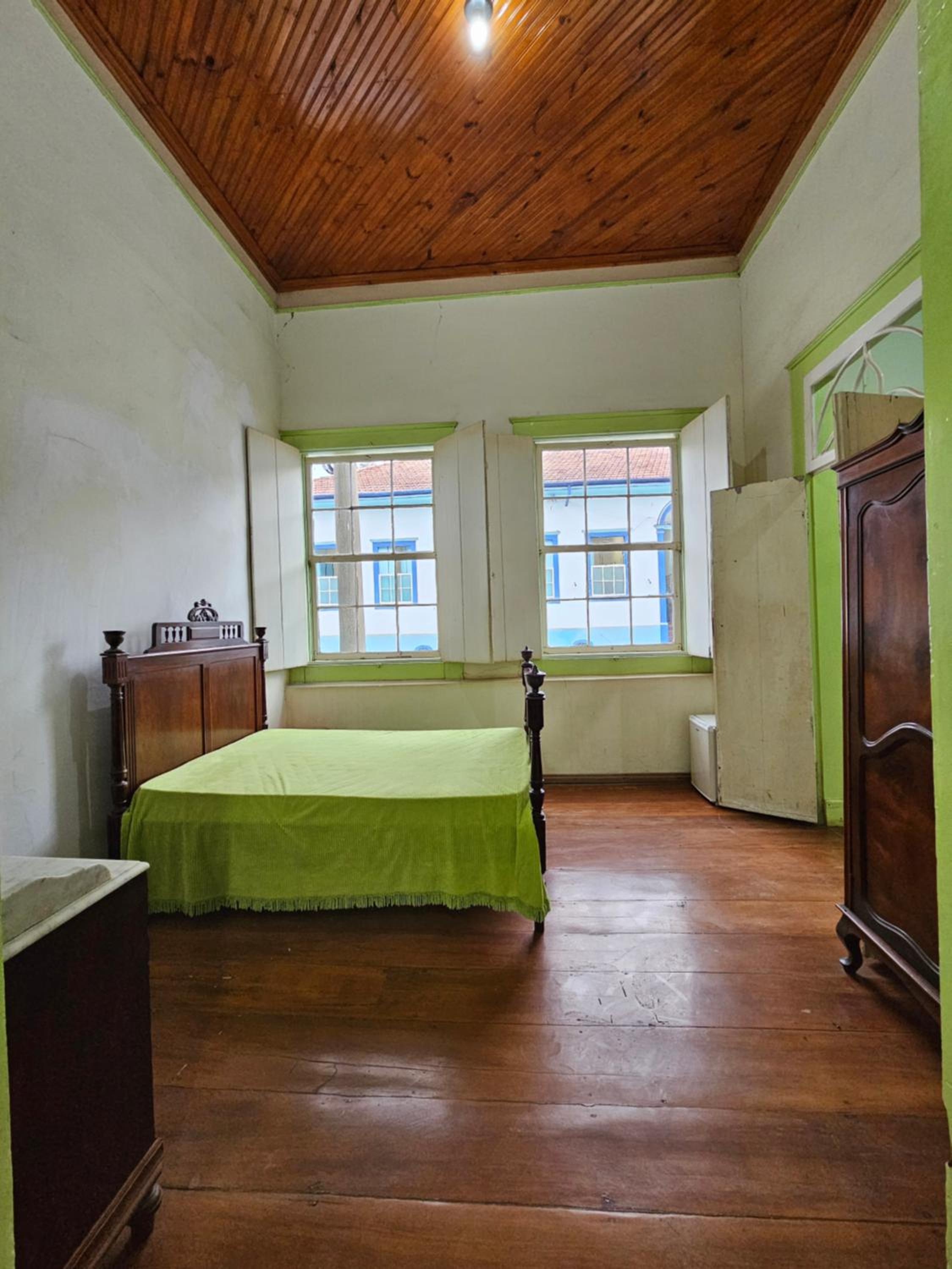 Maria Candida Hospedaria