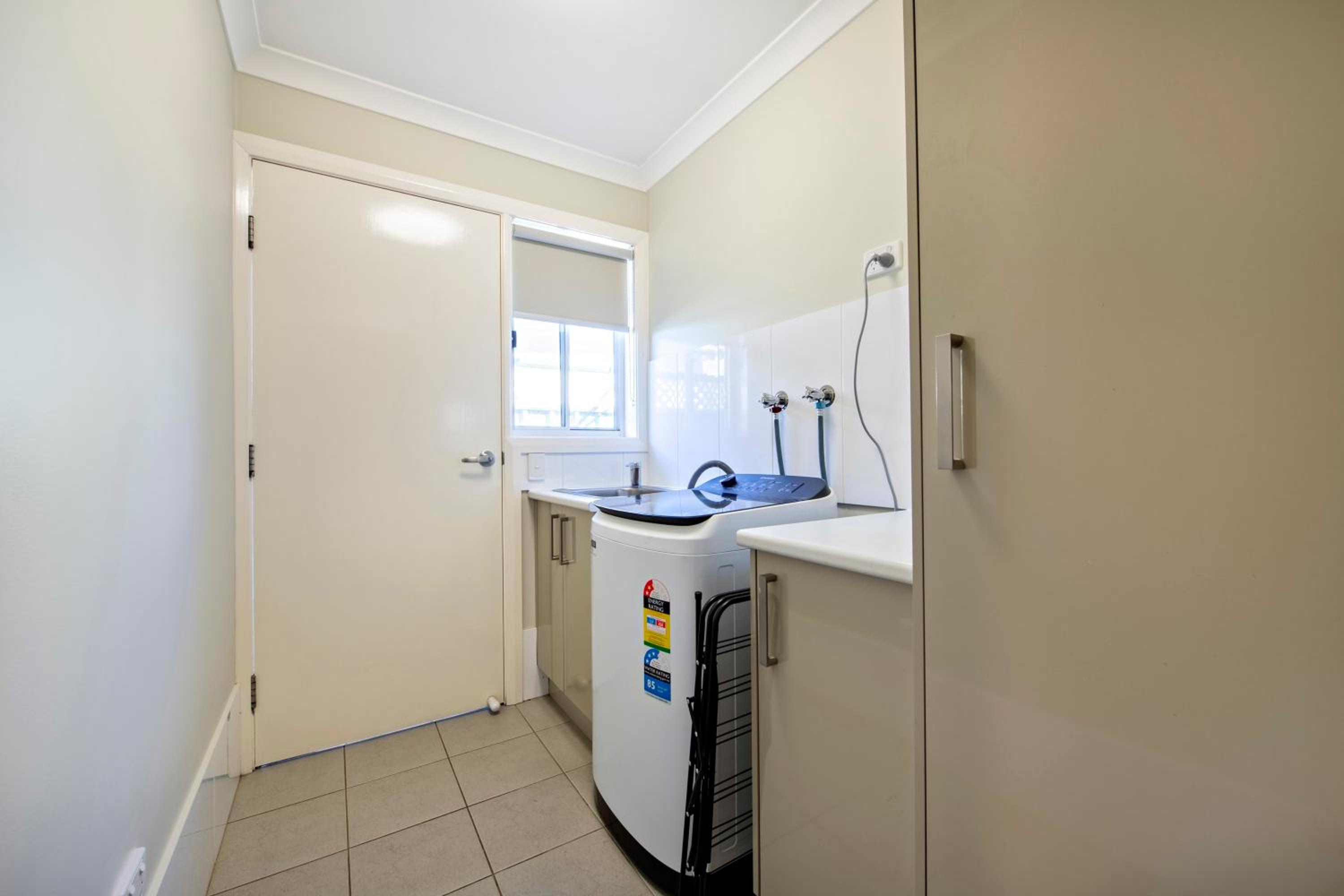 Lilly Pilly Lodge - Close to Zoo, 3 Mins to CBD