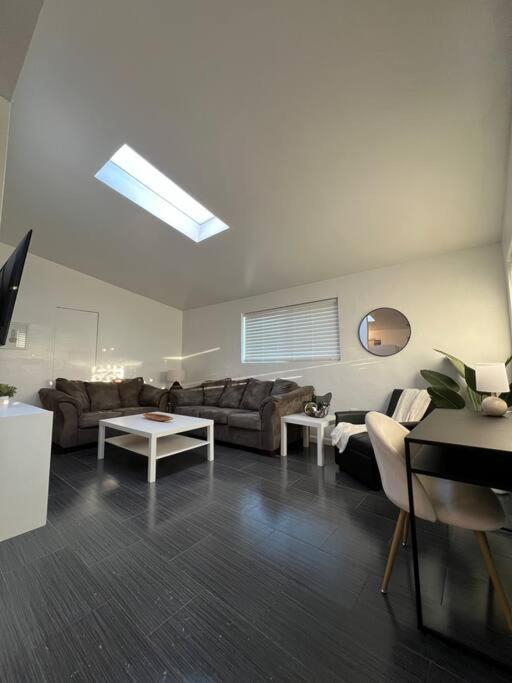 Walnut Home view 3